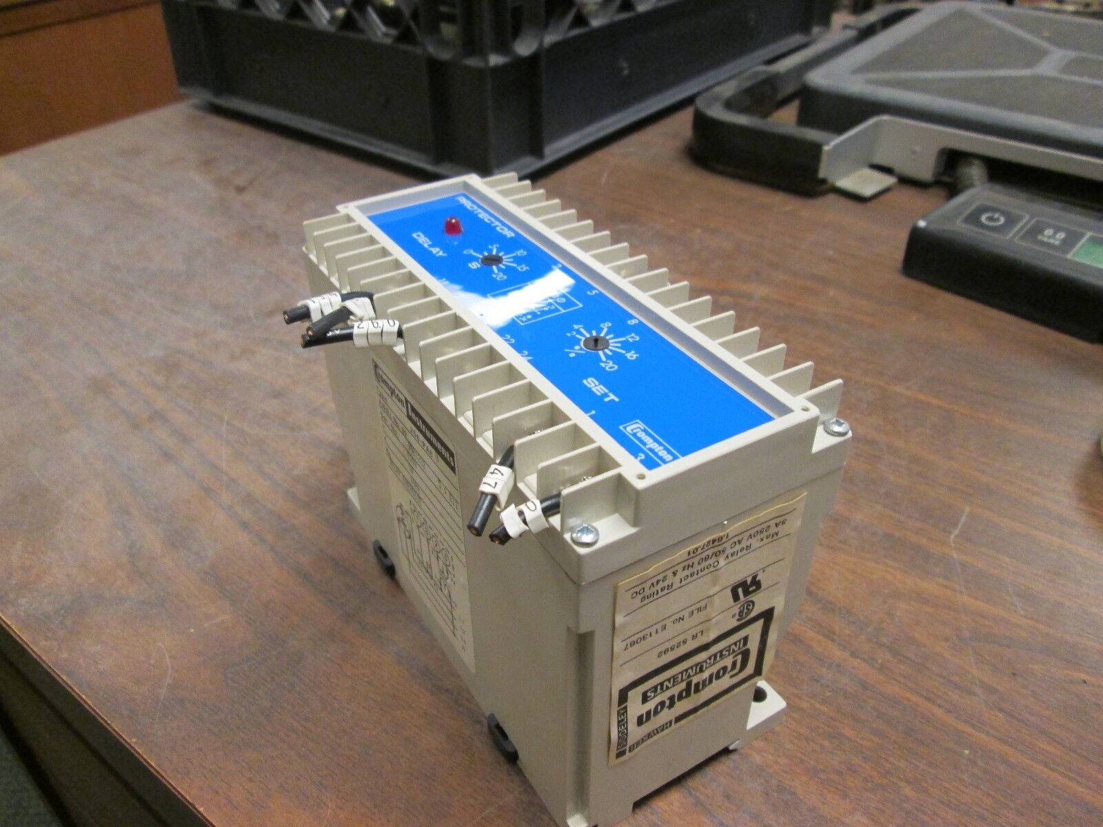 Crompton Time Delay Relay 256-PASU 120V 5A 60Hz Delay: 0-20 sec Used