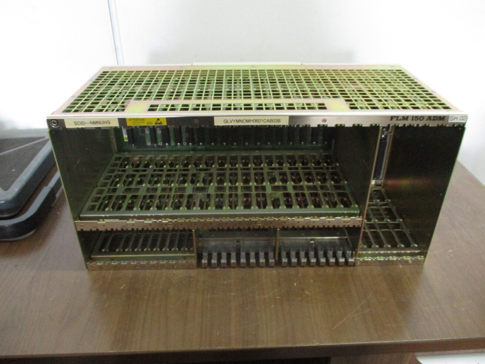 Fujitsu FLM 150 Add-Drop Multiplexer FC9612SF11 Iss. 04 Used