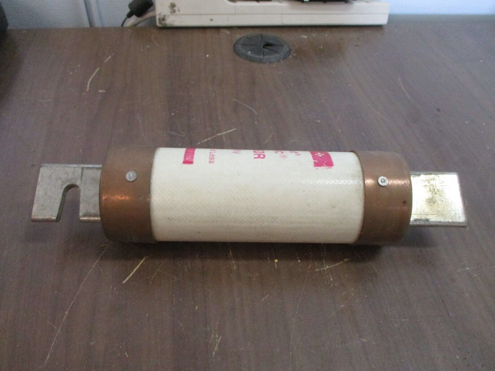 Gould Shawmut Tri-Onic Time Delay Fuse TRS250R 250A 600V Used