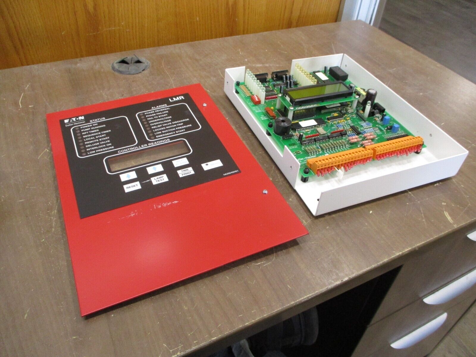 Eaton LMR Fire Pump Controller 4A55040H01 Used