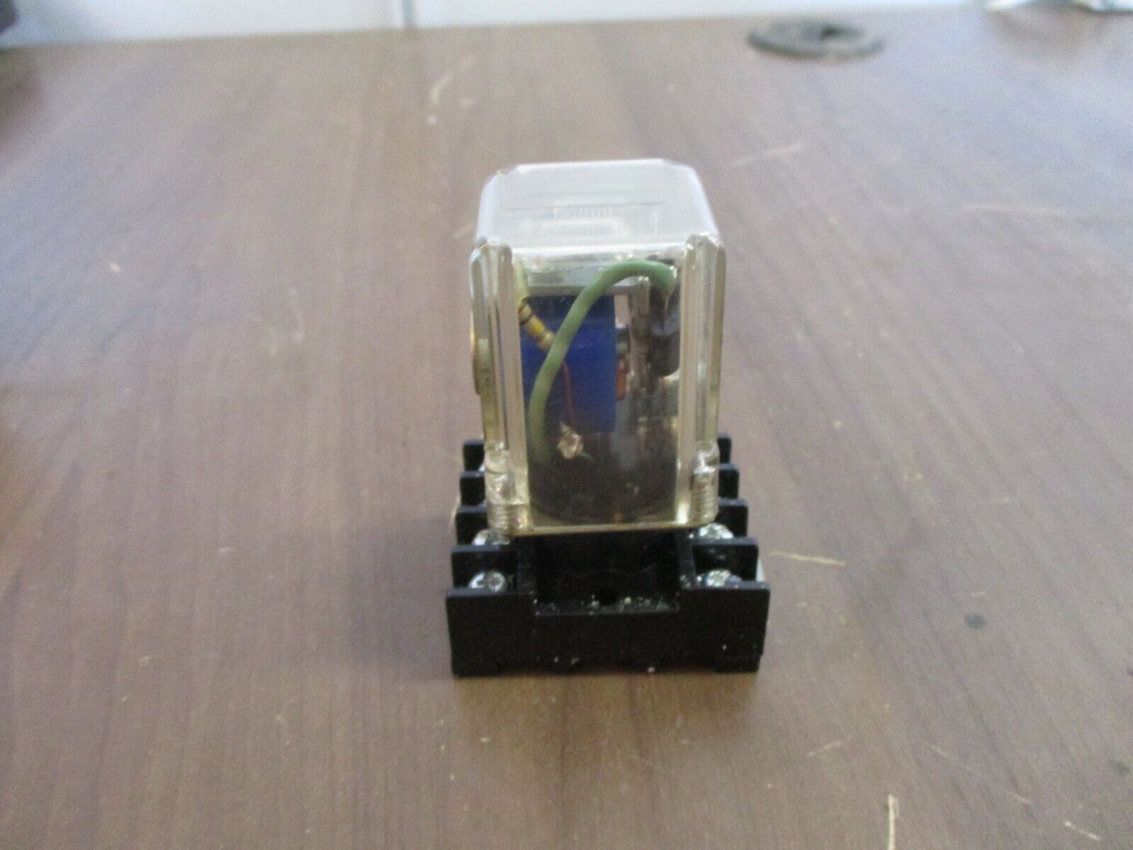 Deltrol Controls Relay 105A 10A DPDT 120V Coil w/ Base *Lot of 2* Used