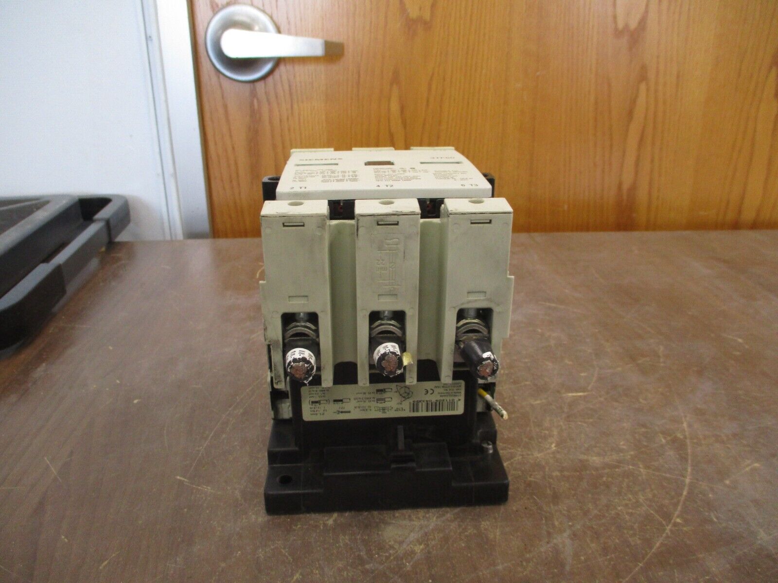 Siemens Contactor 3TF5022-0AK6 120V Coil 160A 600V Used