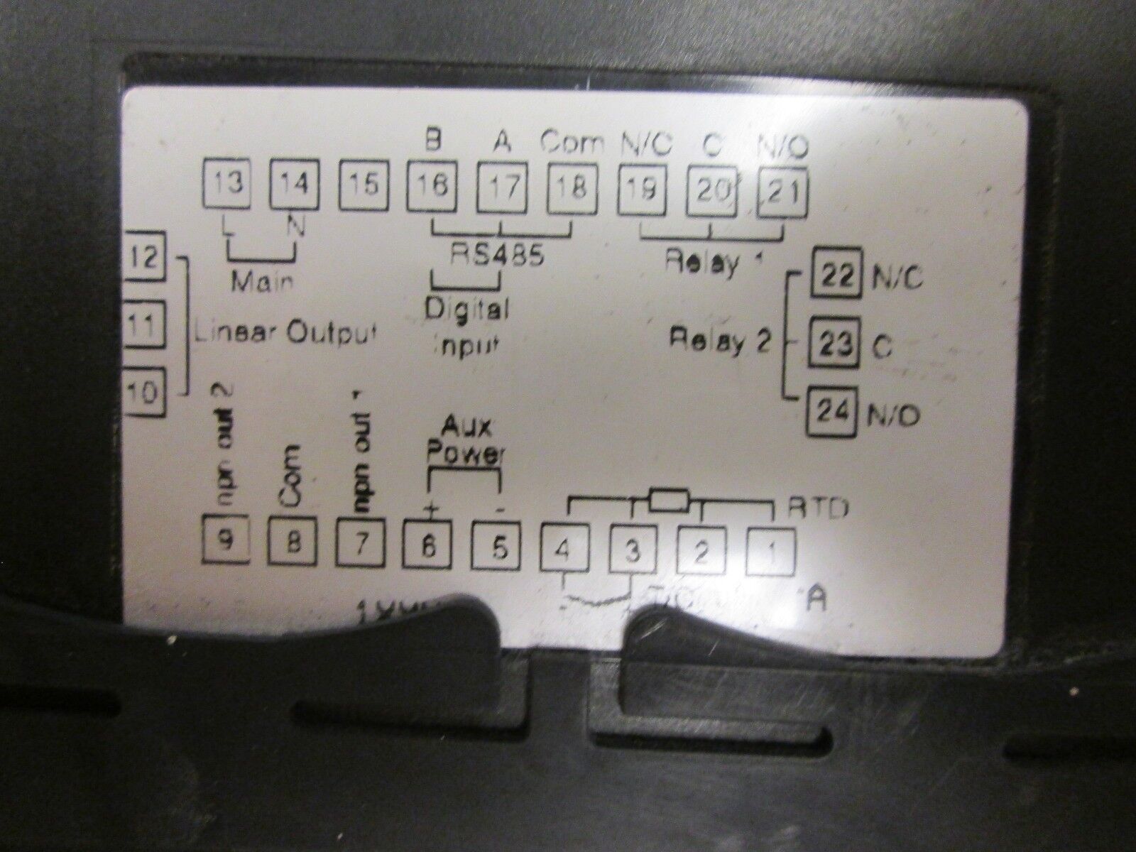 Veeder-Root Temperature Indicator 8628-10000 90-264V 50/60Hz Used
