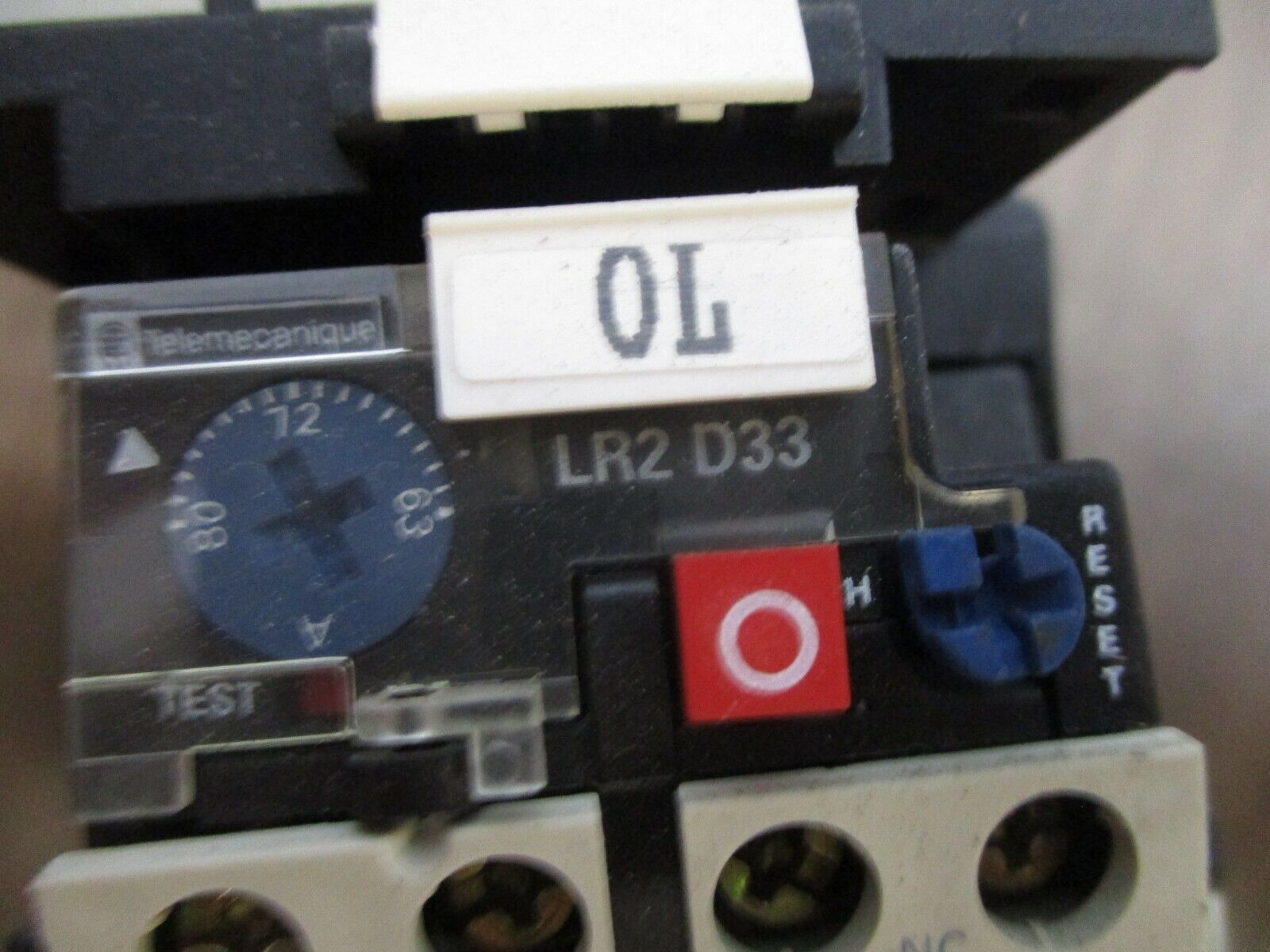 Telemecanique Reversing Starter LC2D8011 / LR2 D33 120V Coil Trip: 63-80A 600V