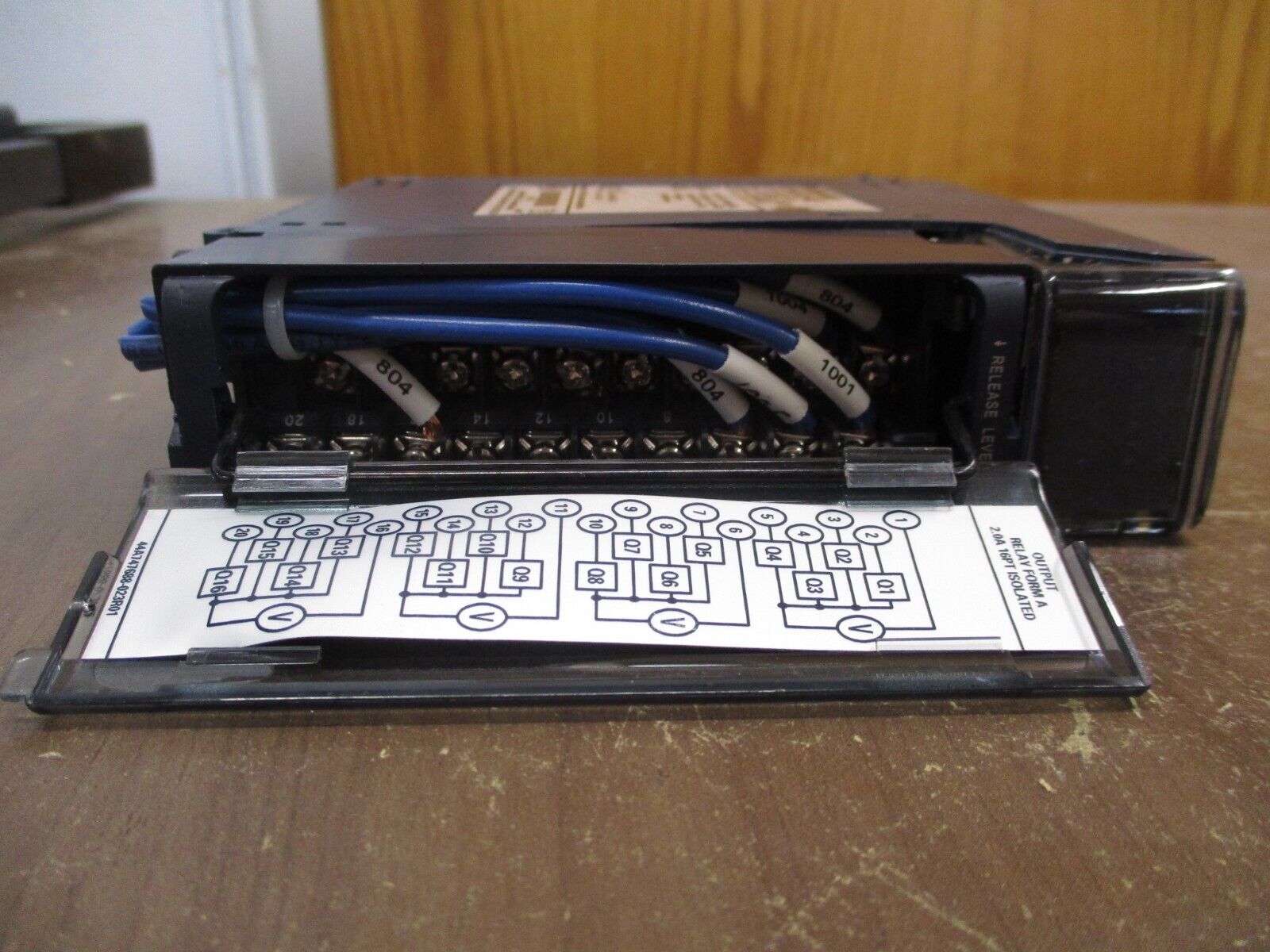 GE Fanuc Output Relay Module IC694MDL940E 16PT Isol. 24VDC 120/240VAC Used