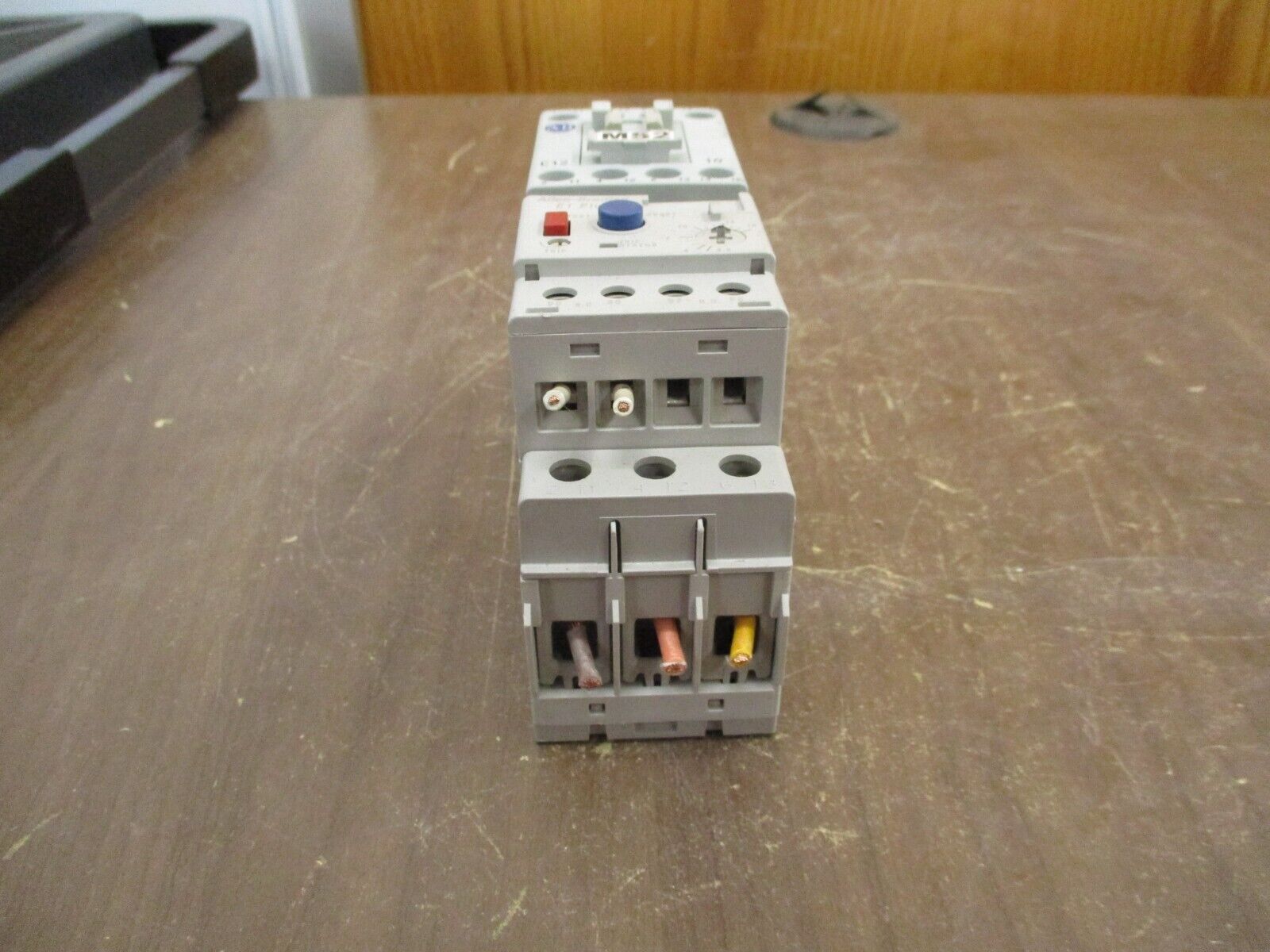 Allen-Bradley Starter 100-C12*10 / 193-EEDB 120V Coil Trip: 3.2-16 600V Used