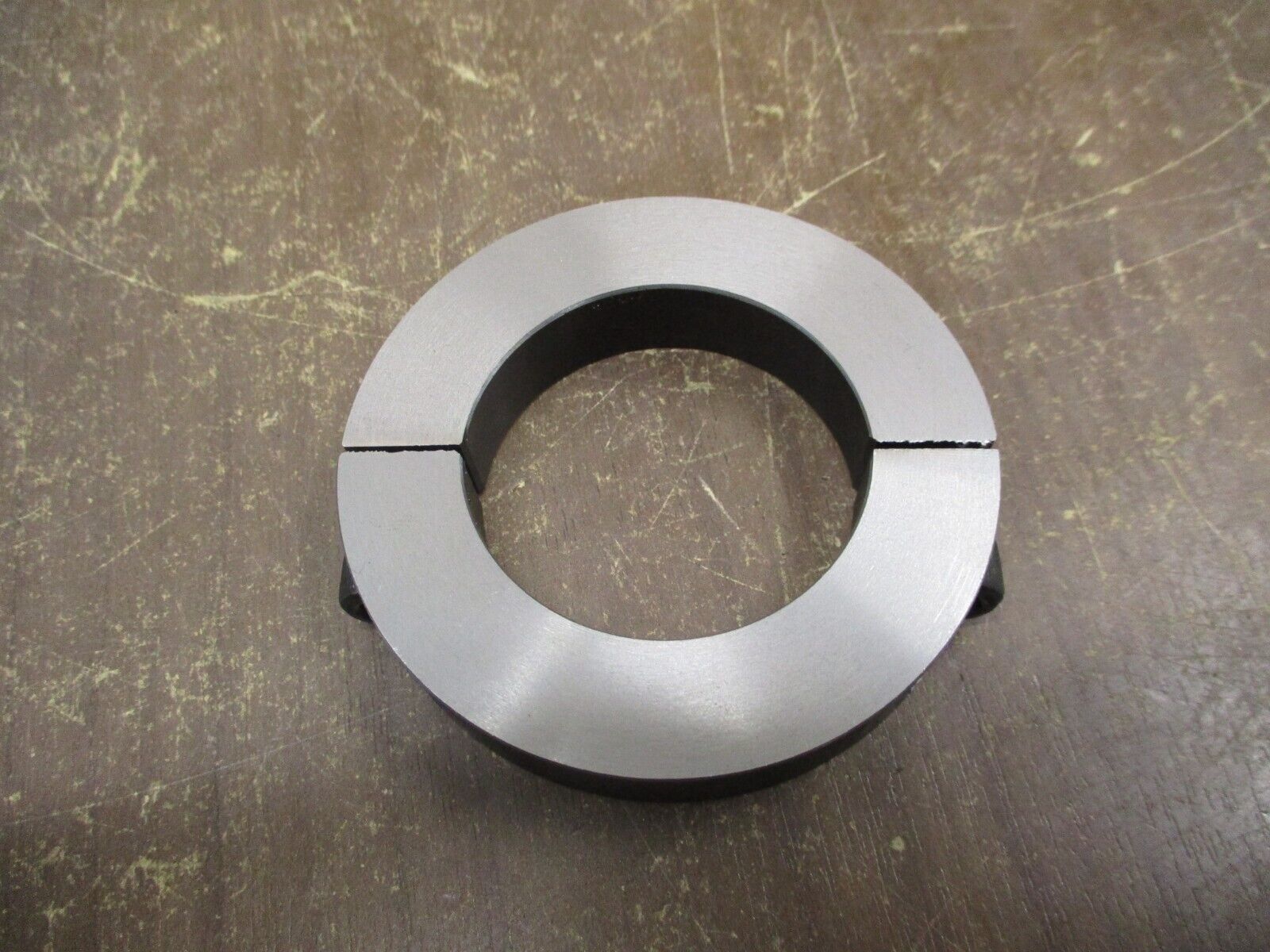 Climax Clamping Shaft Collar 2C-168 1-11/16" ID *Box of 5* *Scratched*
