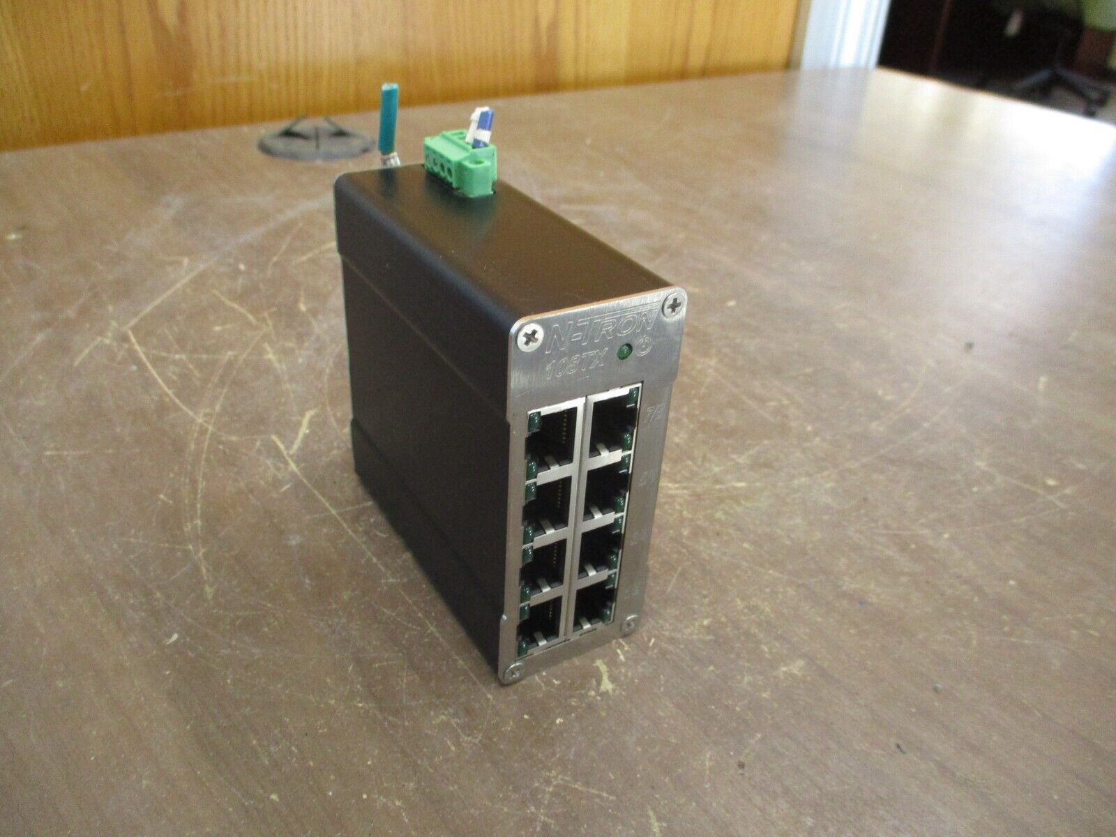 N-Tron Industrial Ethernet Switch 108TX 8-Port 10-30VDC 250mA Used