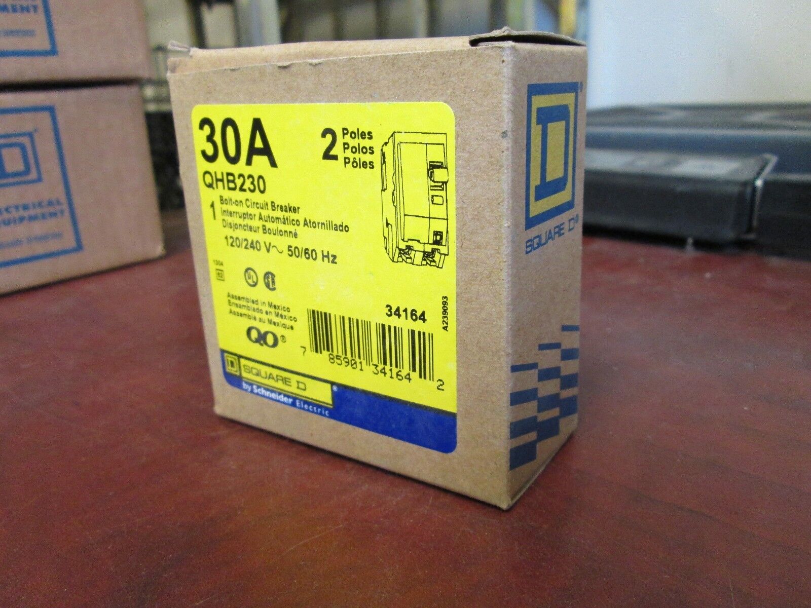 Square D Bolt-on Circuit Breaker QHB230 30A 120/240V 2P New Surplus
