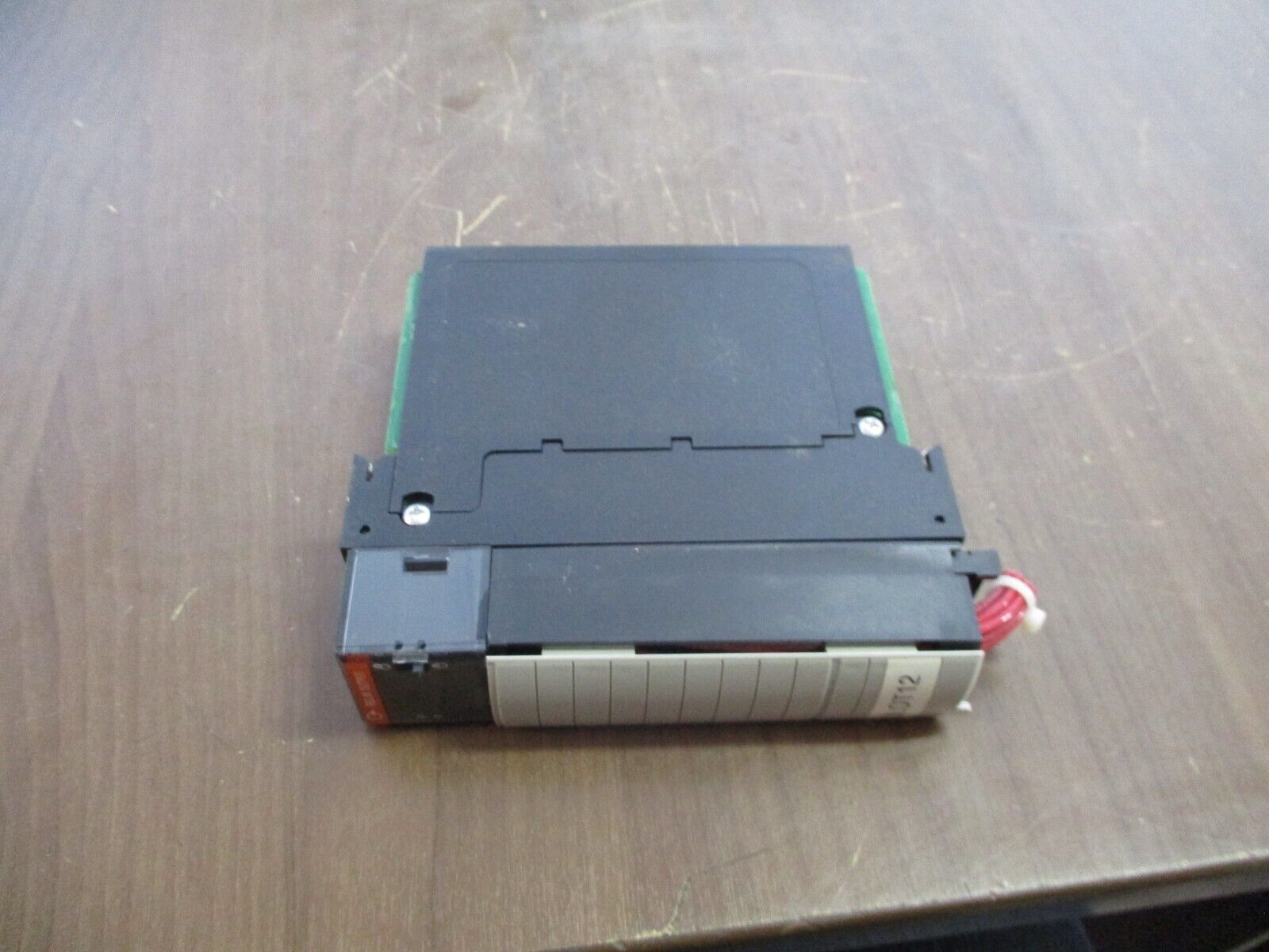 Allen-Bradley Relay Isolated Output Module 1756-OW16I Ser. A Rev. M01 16PT N.O.
