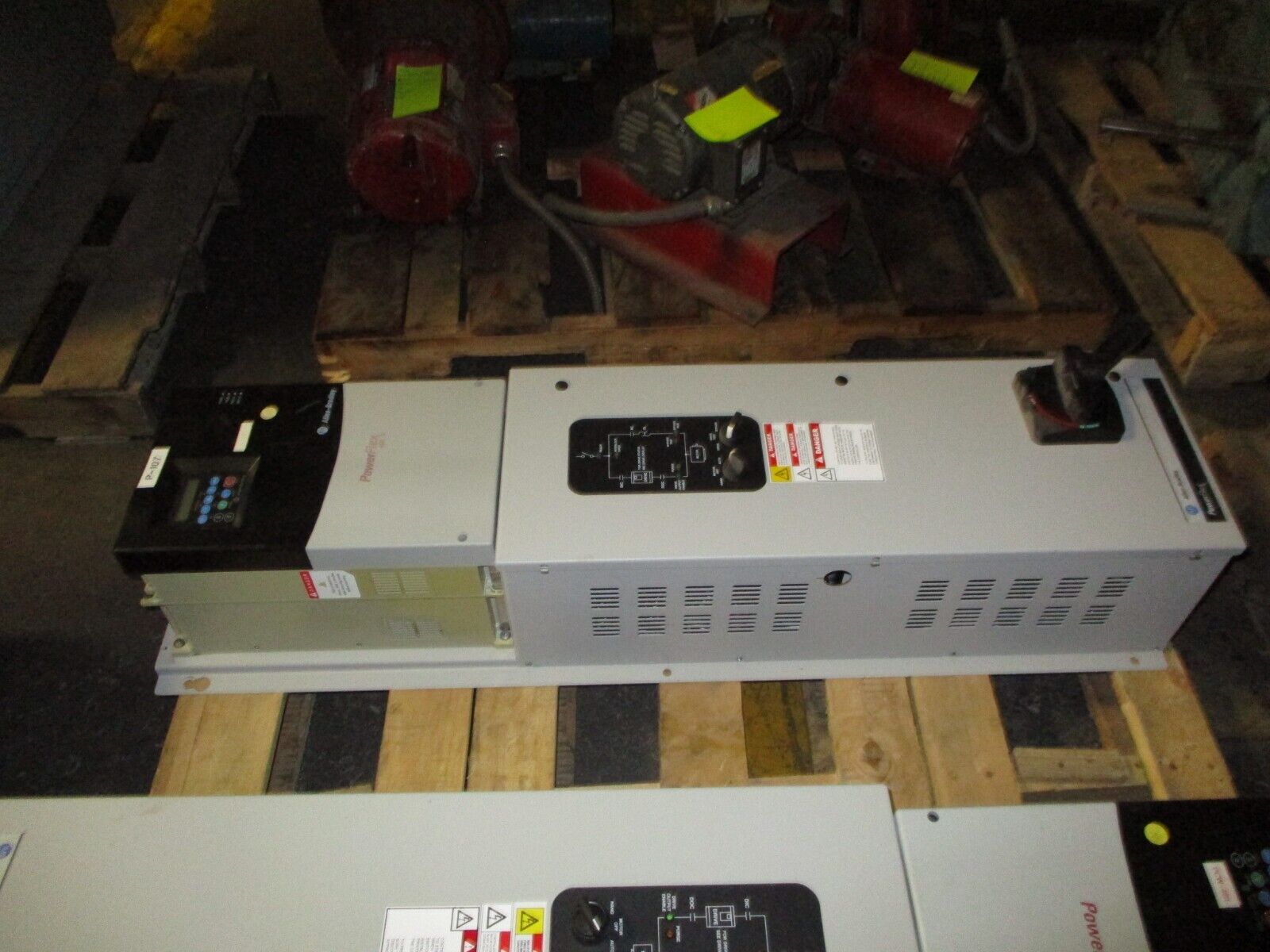 Allen-Bradley PowerFlex 400 AC Drive w/ Bypass 22C-D045A103 Ser. A 30HP 3Ph Used