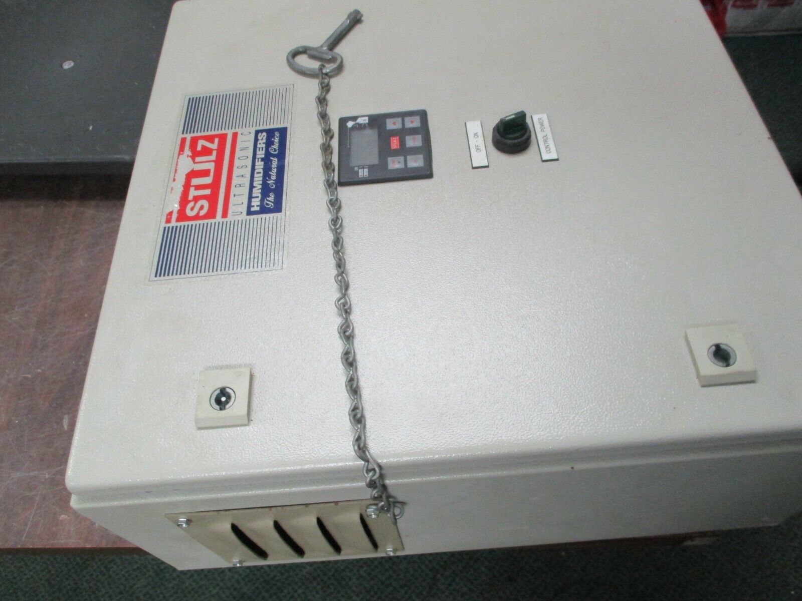 Stulz Ultrasonic Humidifier Control Box P-1-96 110VAC 60Hz 1Ph Used