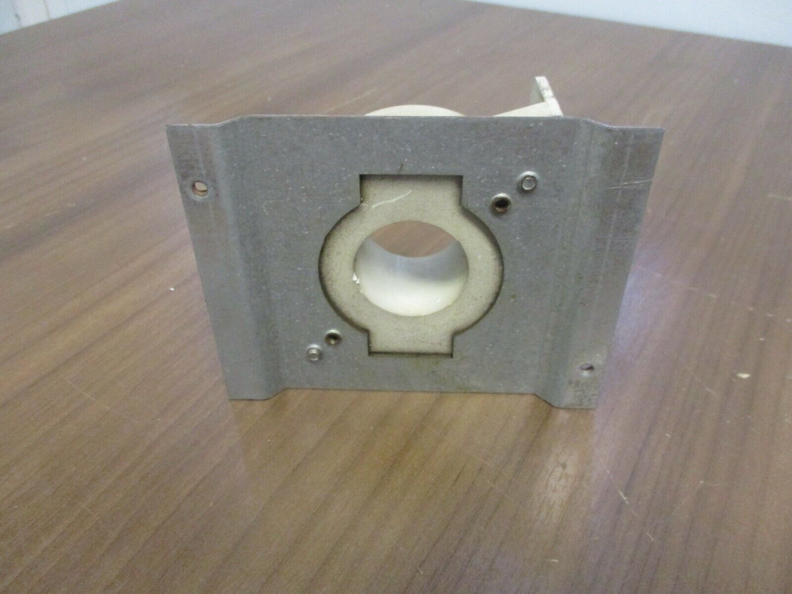 ABB Current Transformer ES500-9647 500A 18-24V Used