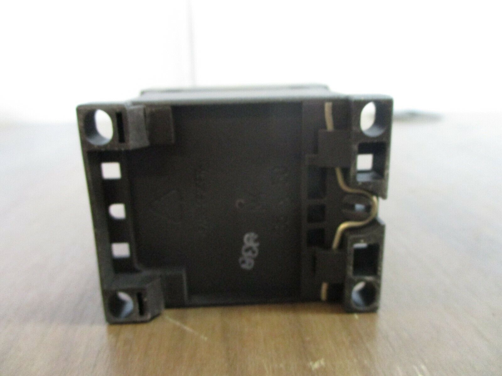 Siemens Contactor 3RT1015-1AK61 110/120V 50/60Hz Used