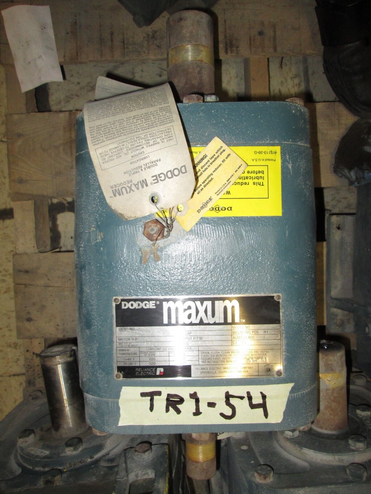 Dodge Maxum DCR 2 6.133 Ratio 42.4 HP 285 Output RPMs Used