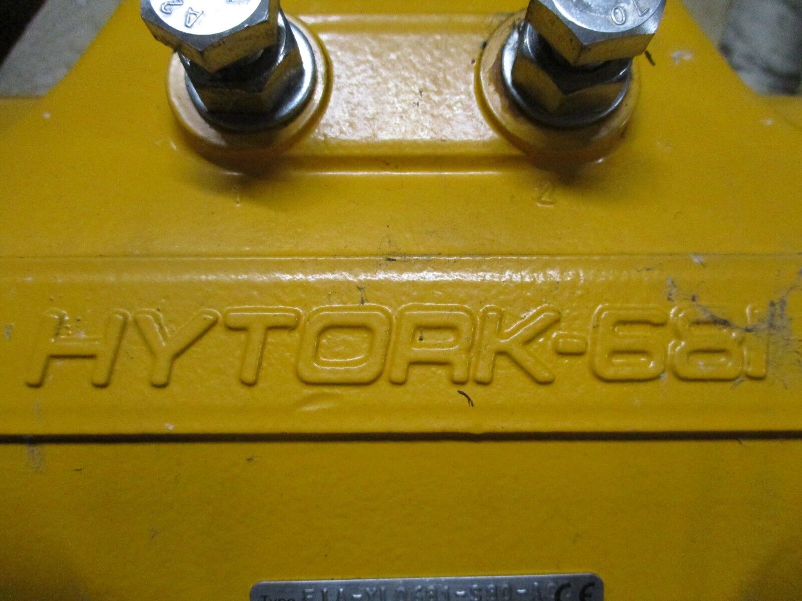 Hytork 681 Actuated Valve w/ Positioner EIA-XL0681-S80-A00 116PSI Used