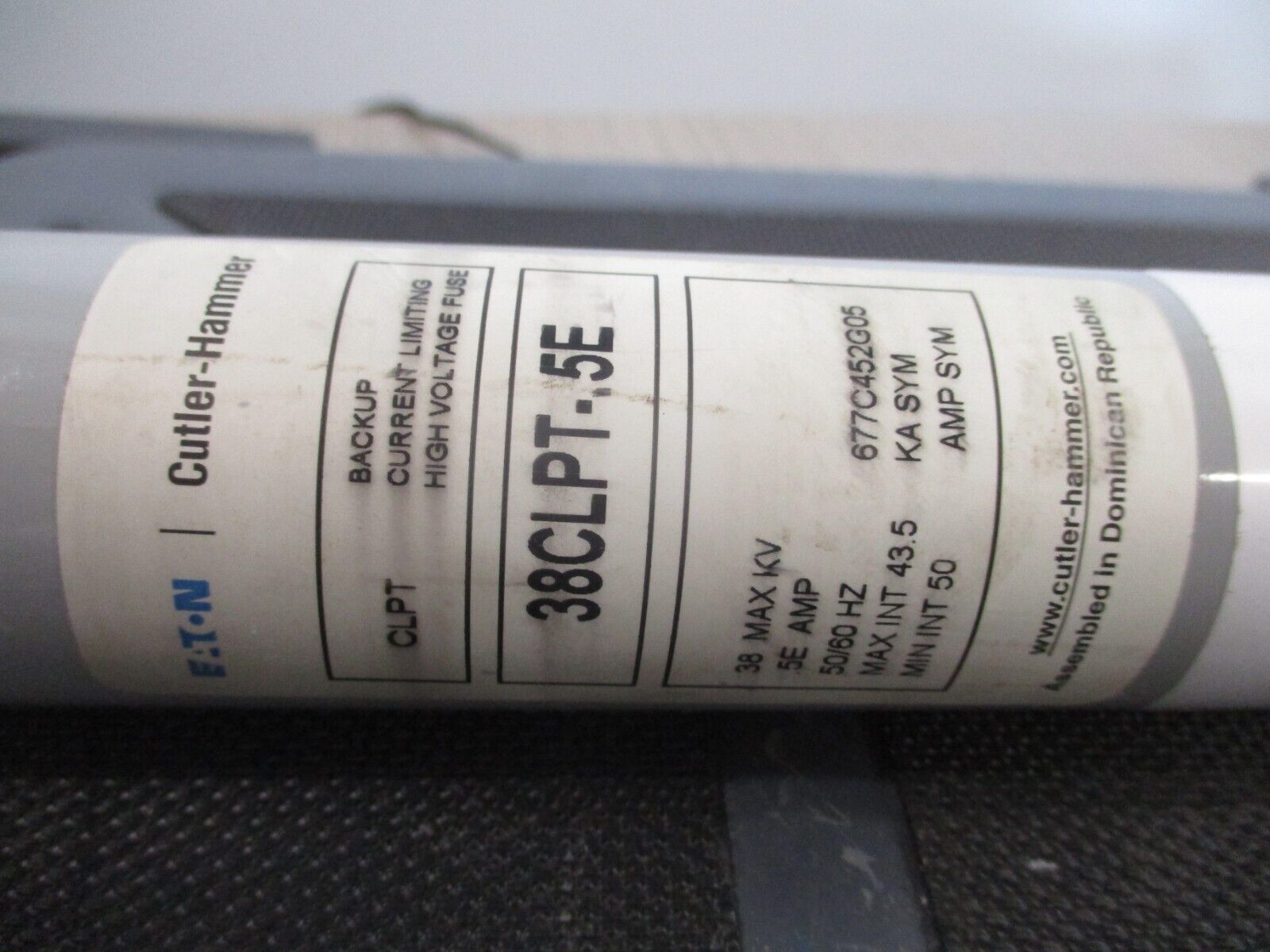 Eaton Fuse 38CLPT-.5E 38kV 0.5E 50/60Hz Used