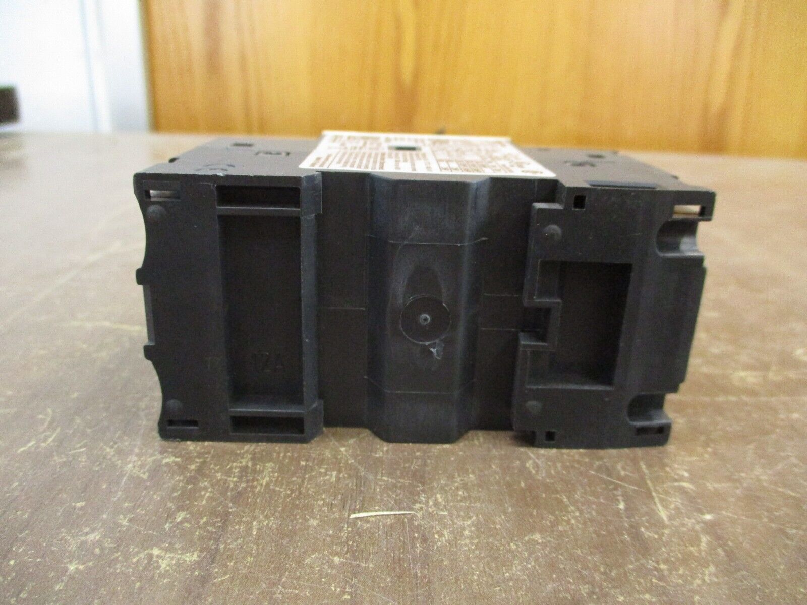 Schneider Electric Manual Starter GV2ME08 Trip: 2.5-4A Used