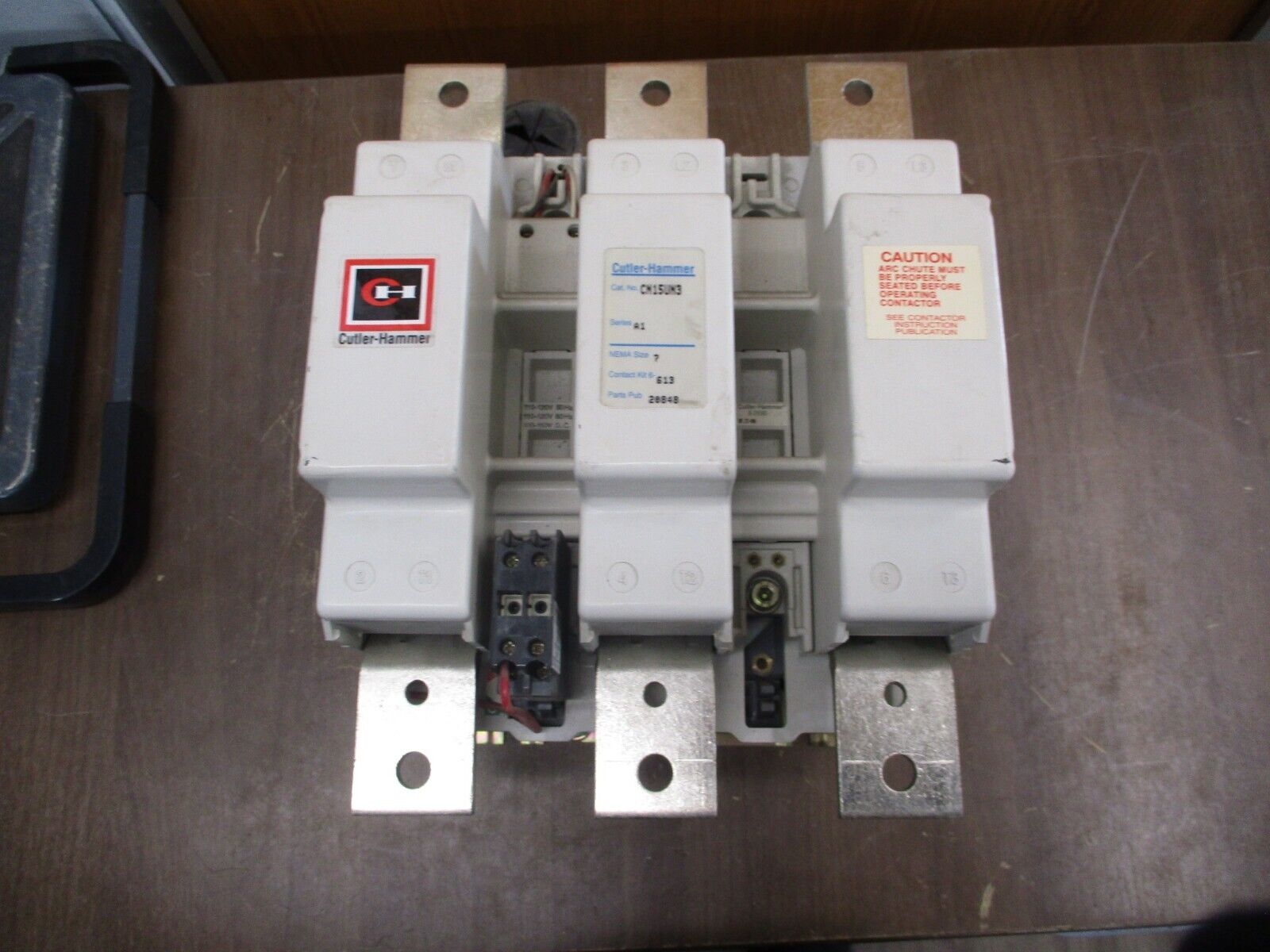 Cutler-Hammer Size 7 Contactor CN15UN3 Ser. A1 810A 600V 3P 110-120V Coil Used