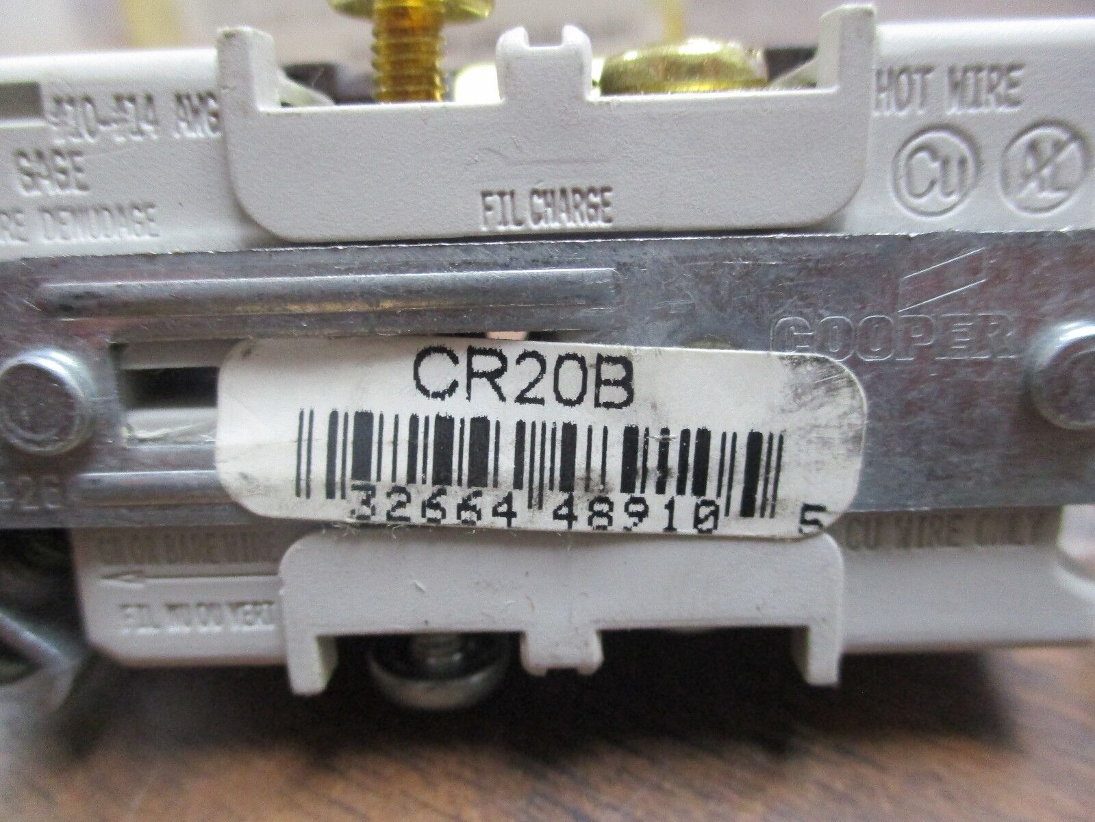 Cooper Receptacle,CR20B, 20A 125V, Used
