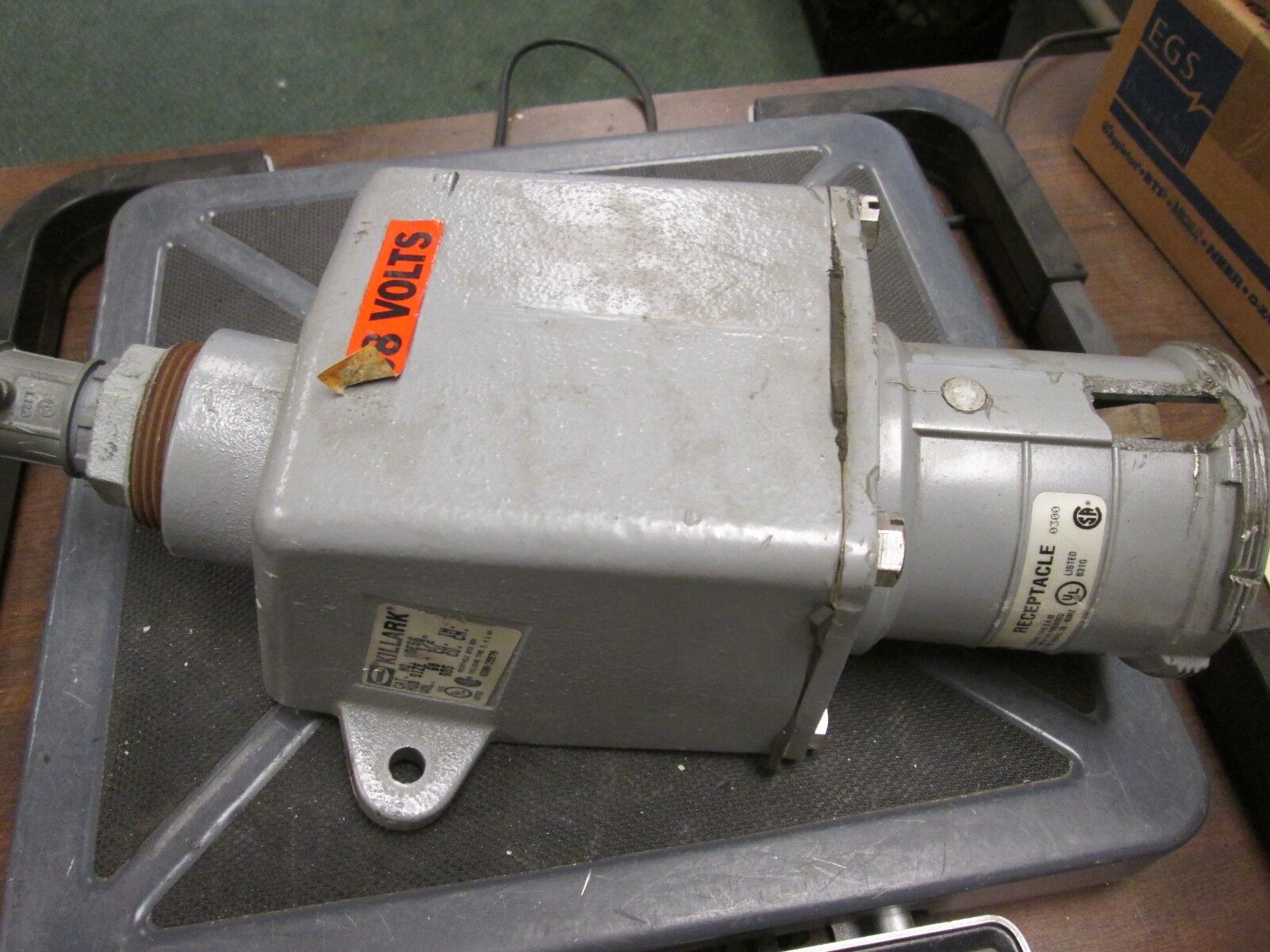 Killark Receptacle w/ Base VR641 60A 600V 4W 4P **Missing Cap**