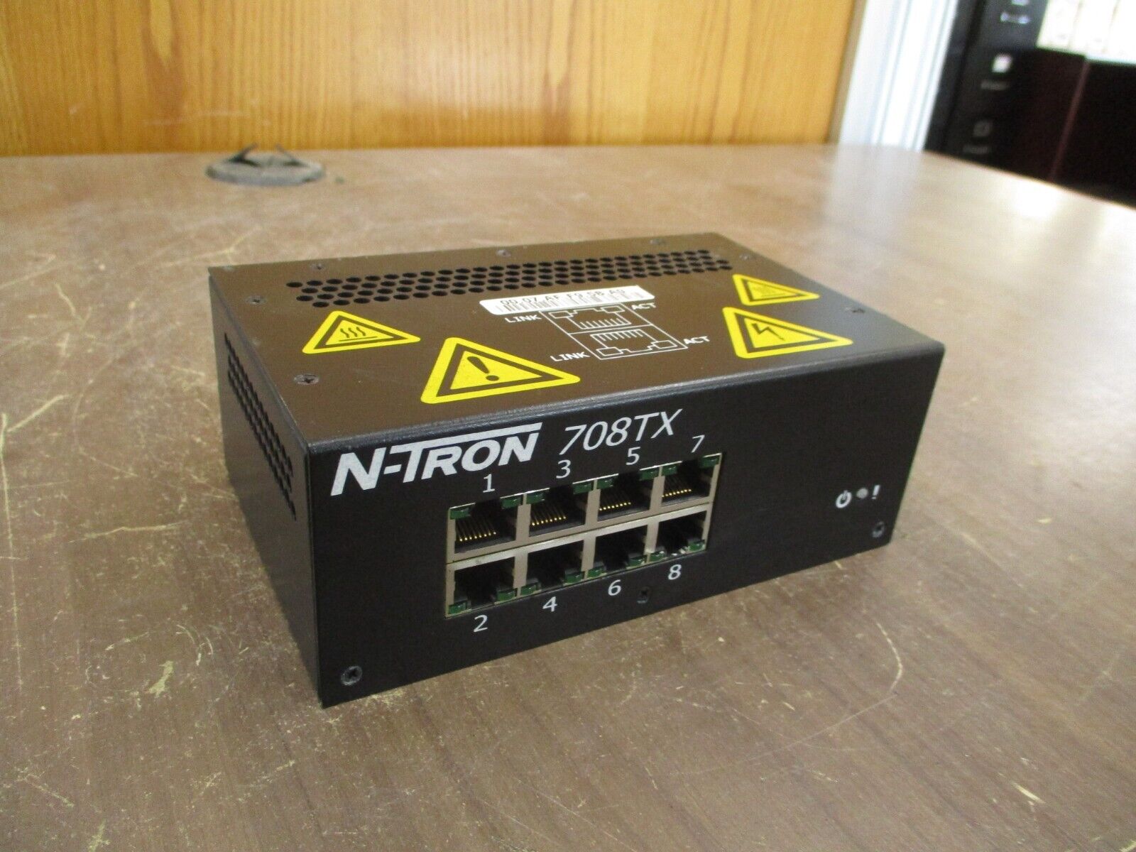 N-Tron Managed Ethernet Switch 708TX 10-30V 0.25A 8-Port Used