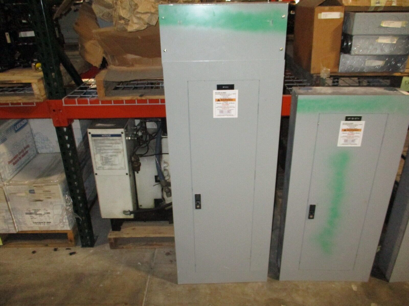 GE Main Lug Breaker Panel AQU3422MBX 225A Max 208Y/120V 3Ph 4W 42-Circuit Used