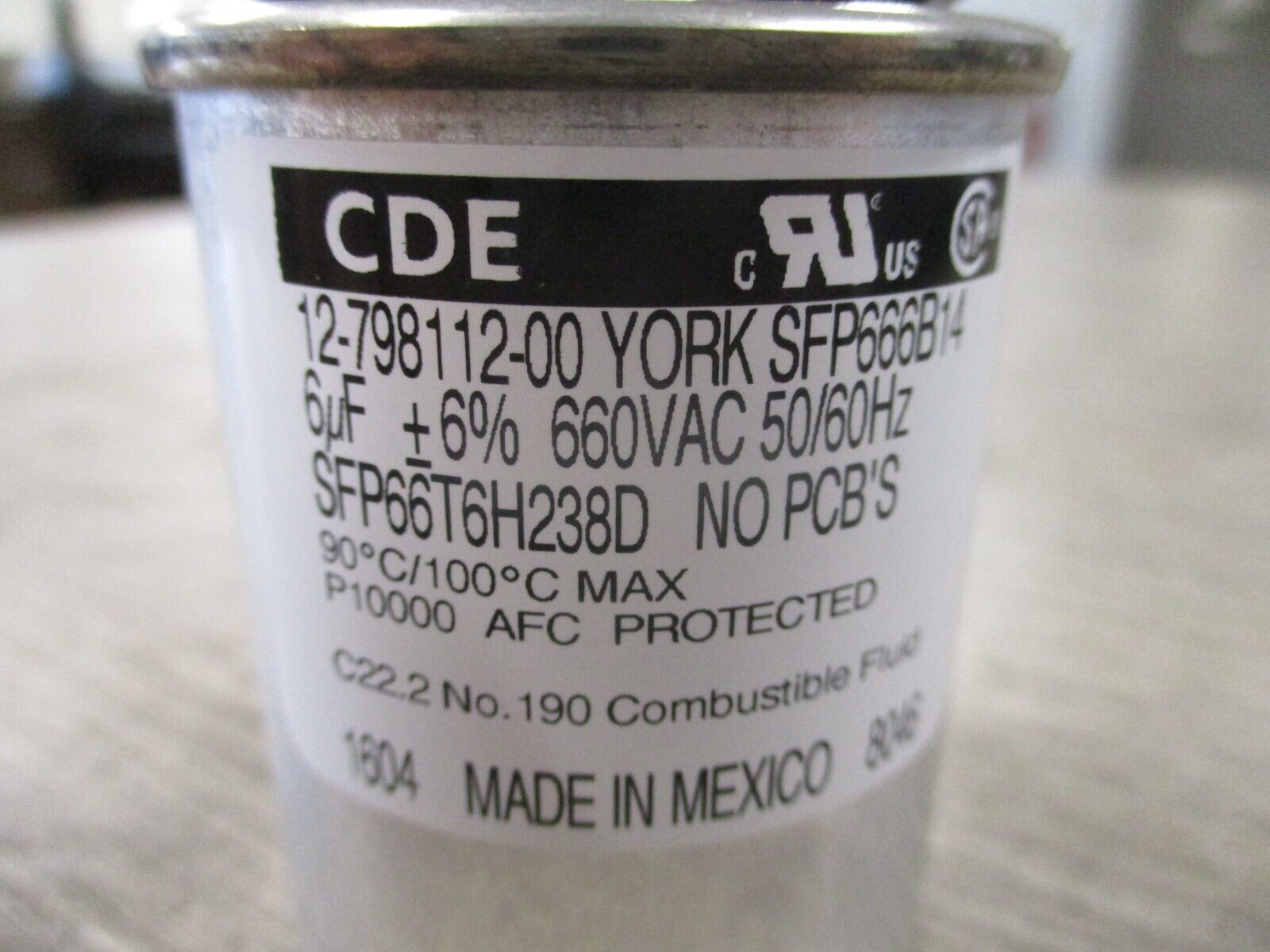 CDE Capacitor 12-798112-00 6UF 660V 50/60HZ *Lots of 2* *No Box* New Surplus