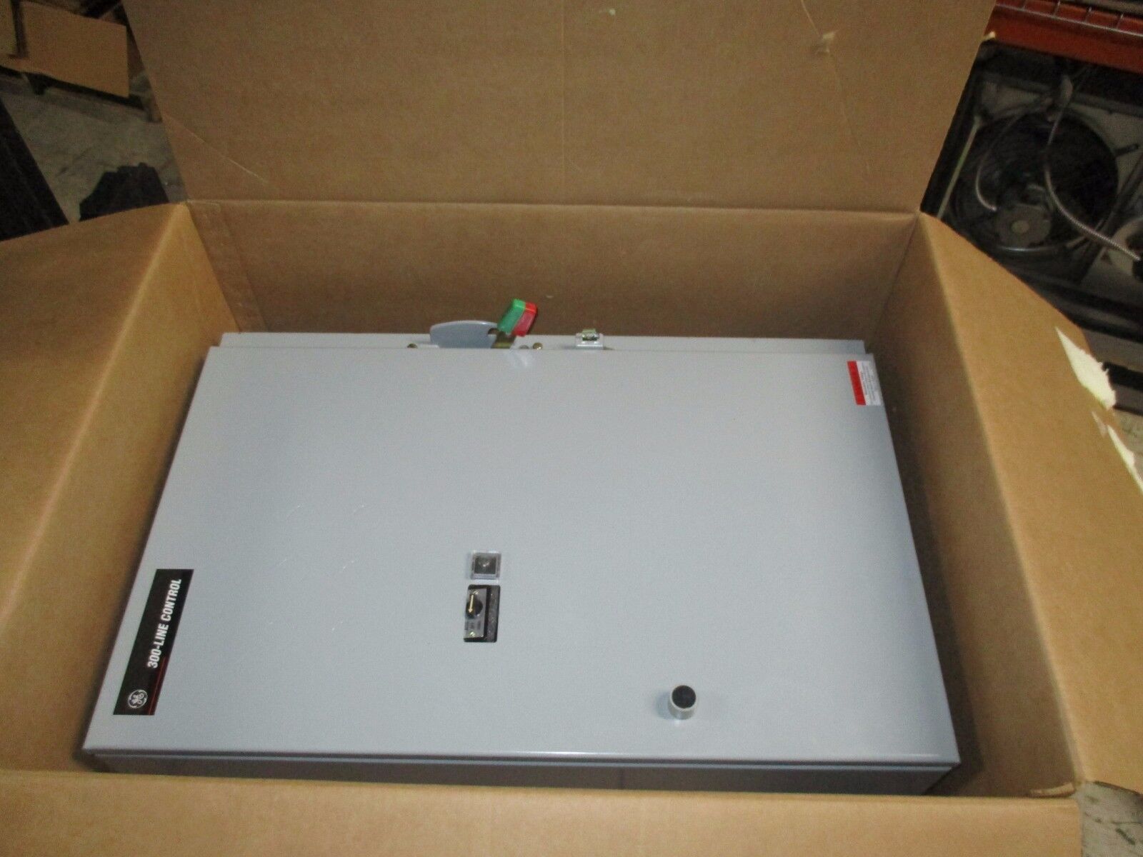 GE Fusible Combination CR308E1022PANDDB Size 3, 3P Type 1 Enclosure New Surplus