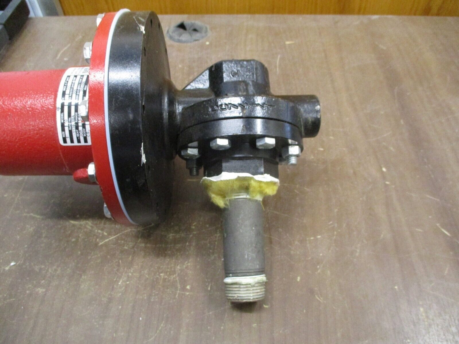 Jordan Valve Pressure Regulator 50 300 PSI Max Size: 1" Seat: JOR Range: 15-80