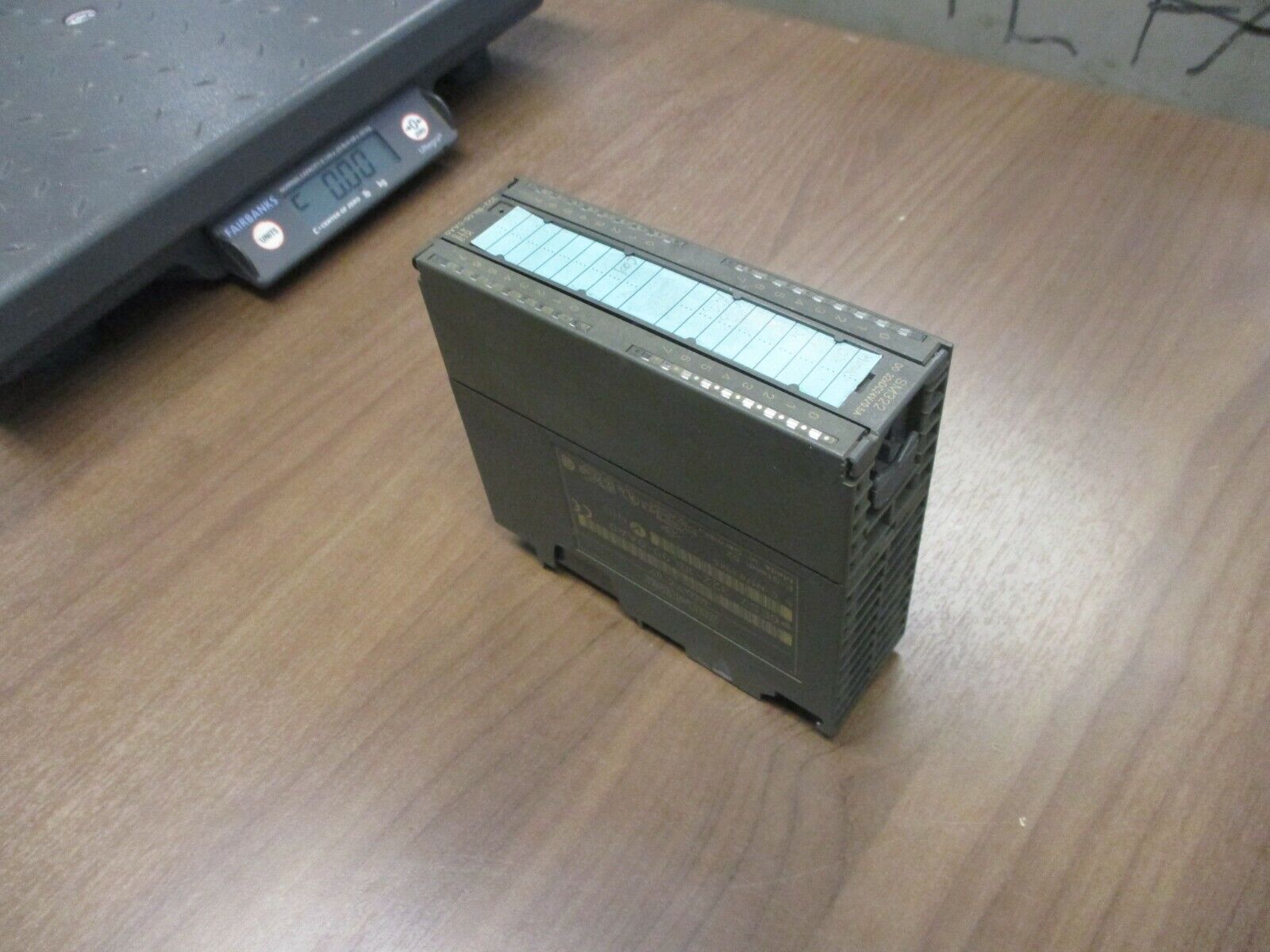 Siemens Simatic S7 Digital Output Module 6ES7 322-1BL00-0AA0 Used