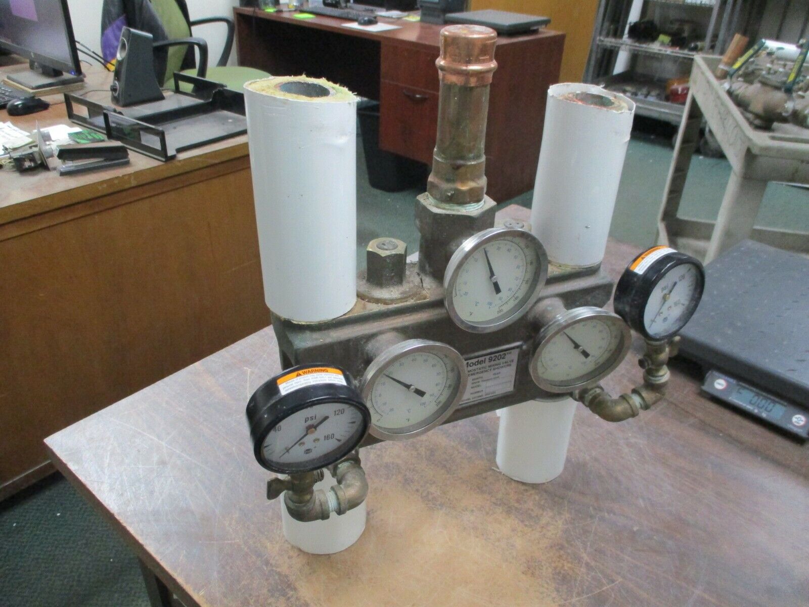 Haws Model 9202 Thermostatic Mixing Valve For Emergency Showers 8334-96 Used