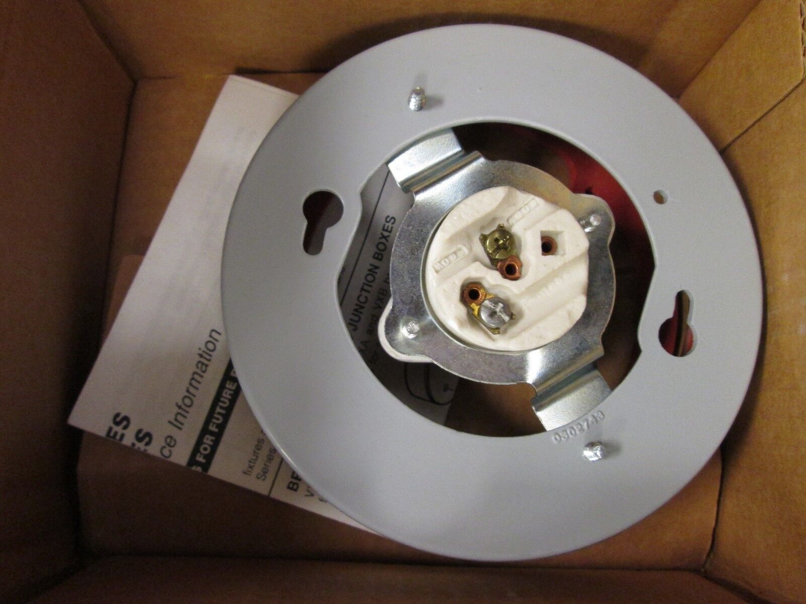 Crouse-Hinds Vaporguard Lighting Fixtures VXH15 150W Lamp Type A-21 New Surplus