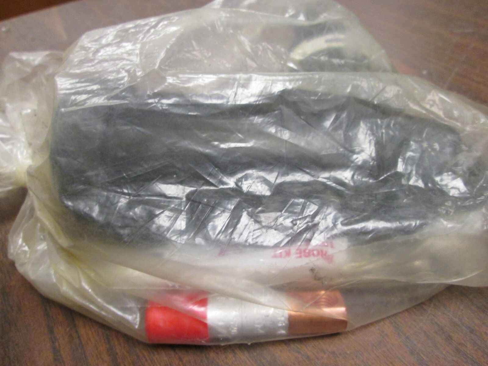 Cooper/RTE Loadbreak Elbow LE215 8.3/14.4KV 200A New Surplus