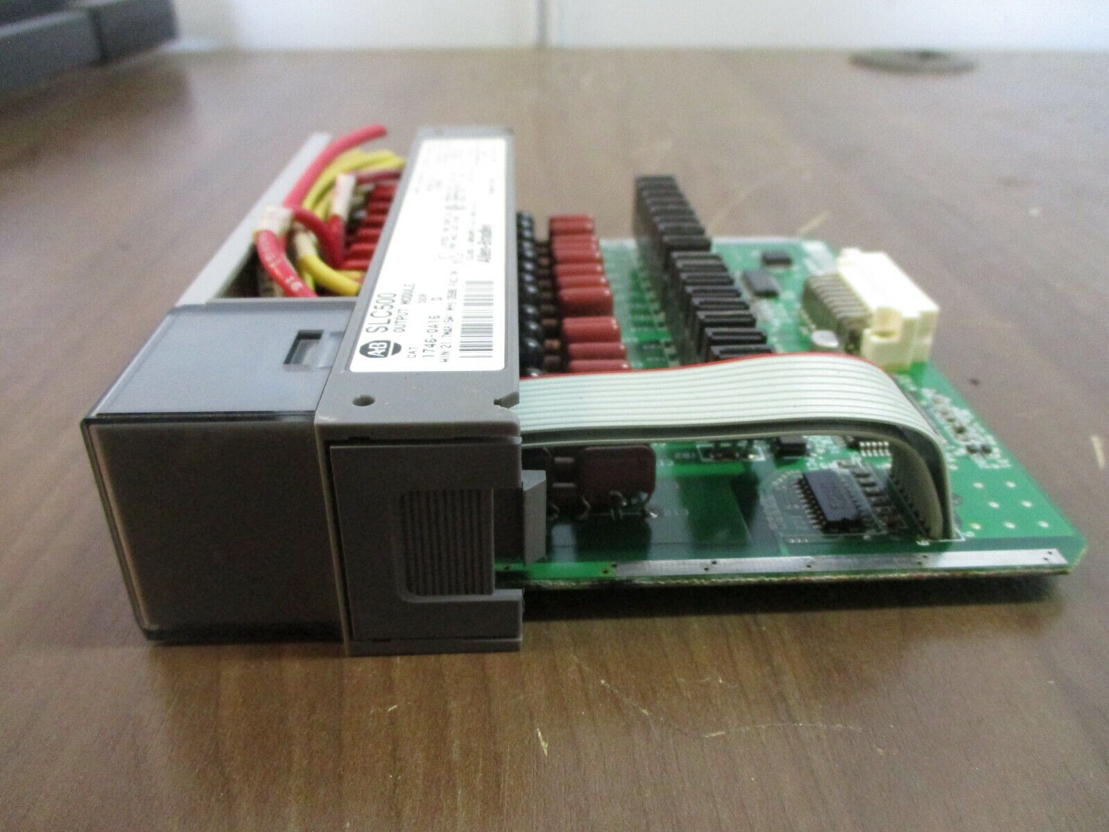 Allen-Bradley SLC 500 Output Module 1746-OA16 Ser. D 85-265VAC 50/60Hz Used