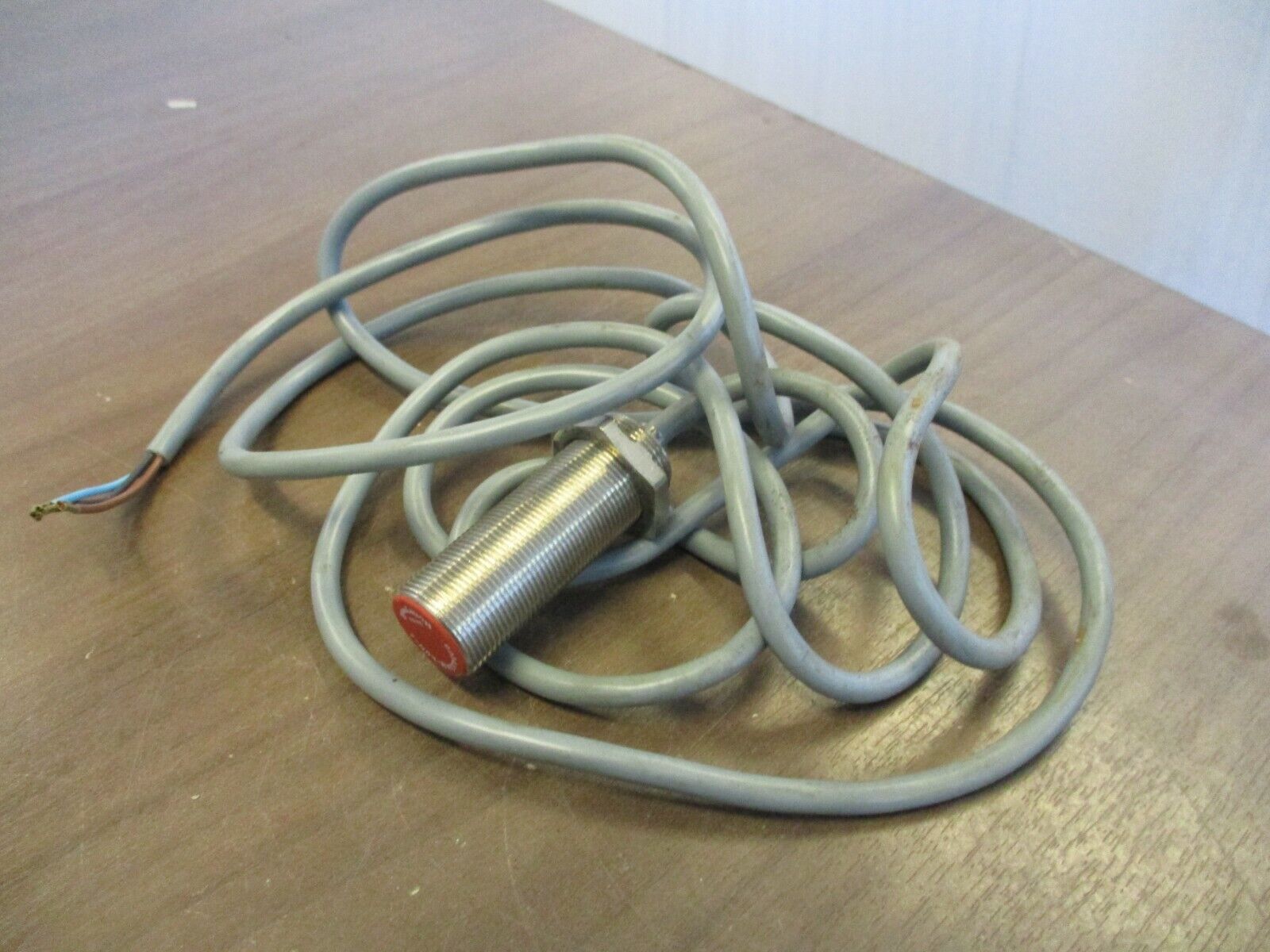 Honeywell Proximity Switch 922AA3XM-A9N-L Used