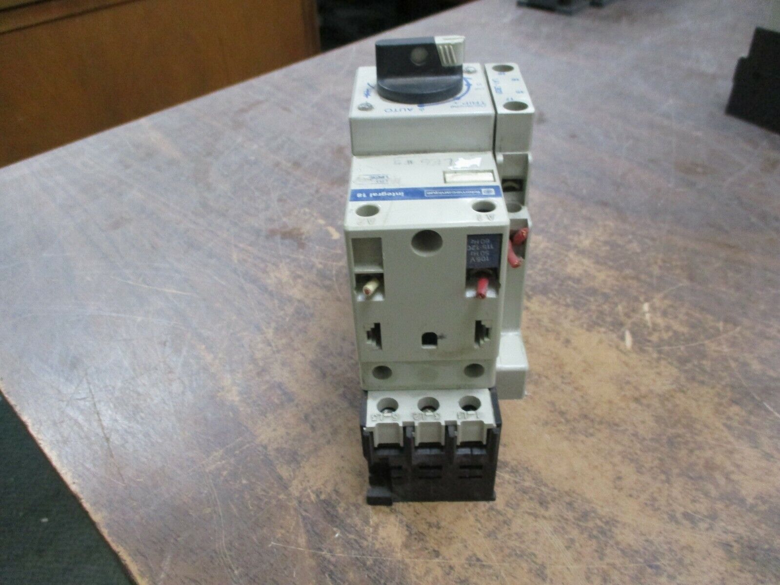 Telemecanique Integral 18 Starter LD1 LB030 115-120V Coil 18A 600V Trip:1-1.6A