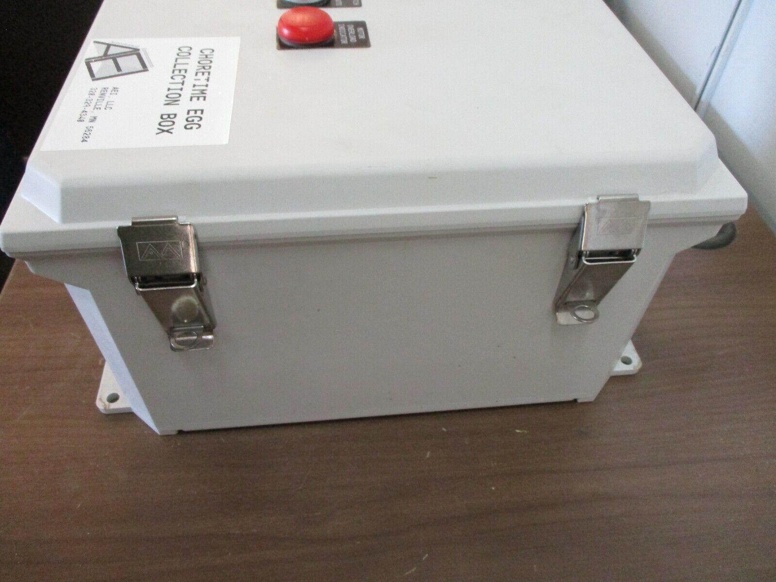 Choretime Egg Collection Starter Box Type 3R, 4X, 12, 13 Enclosure, Used