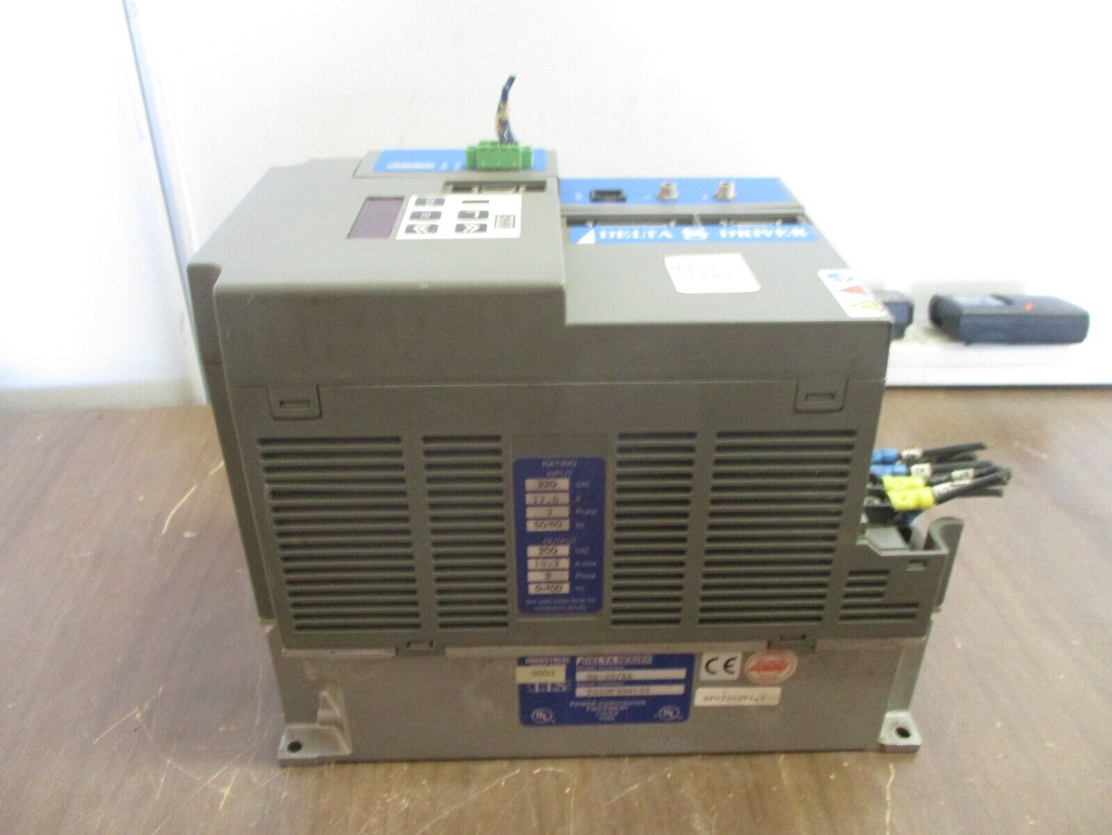 Industrial Indexing Systems Delta Servo Drive DS-50/RA *Broken Vent Siding* Used