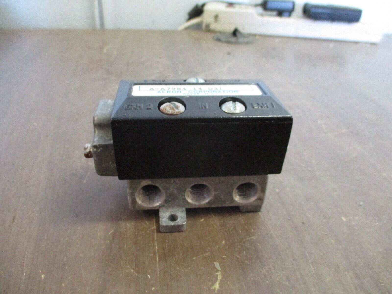 Alkon Pilot Valve A-A7984 14 D31 New Surplus