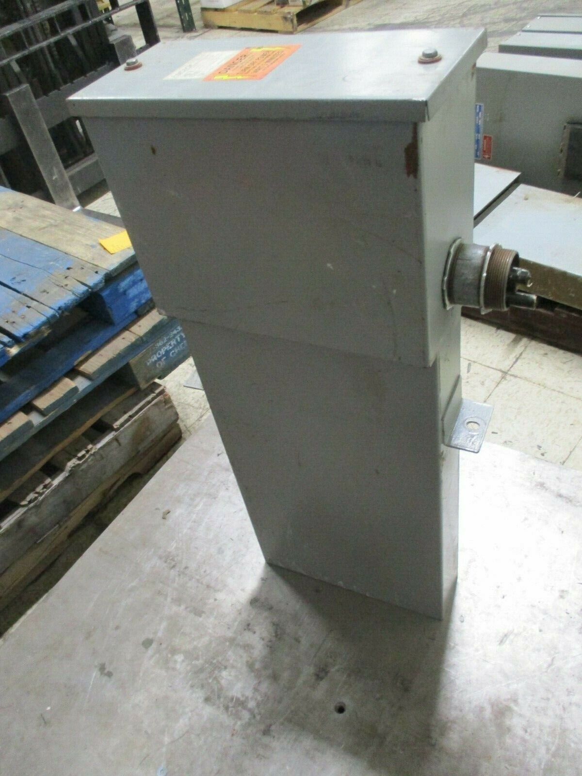 Aerovox Capacitor Assembly ICS1100F33L 100KVAR 480V 3Ph 60Hz 3R Enclosure Used