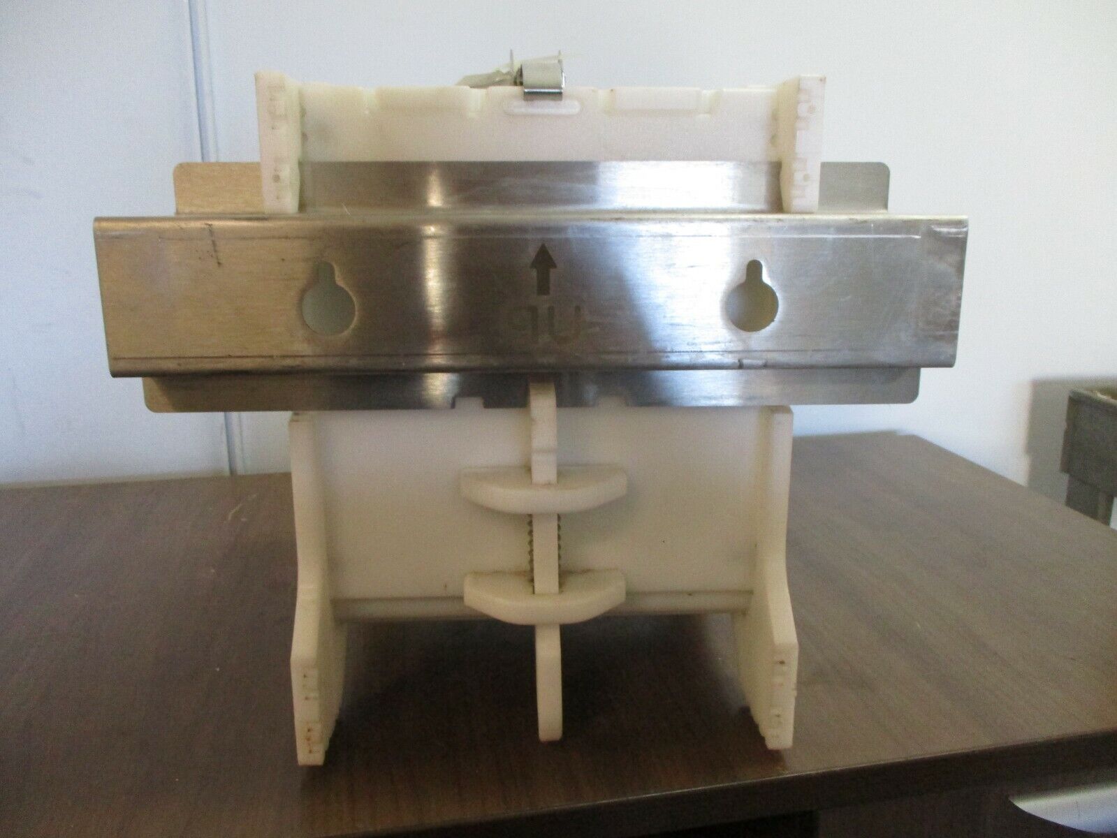 Clean Logix Pump Enclosure PBX 25 Used