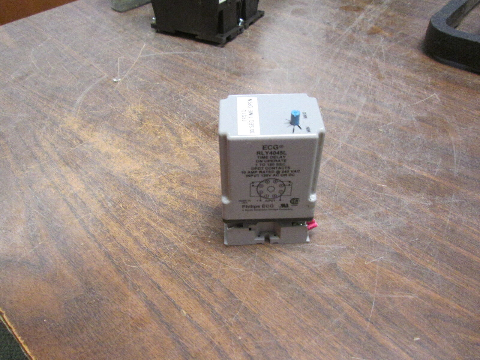 Philips ECG Time Delay Relay w/ Base RLY4045L 10A 120V Range: 1-180sec Used