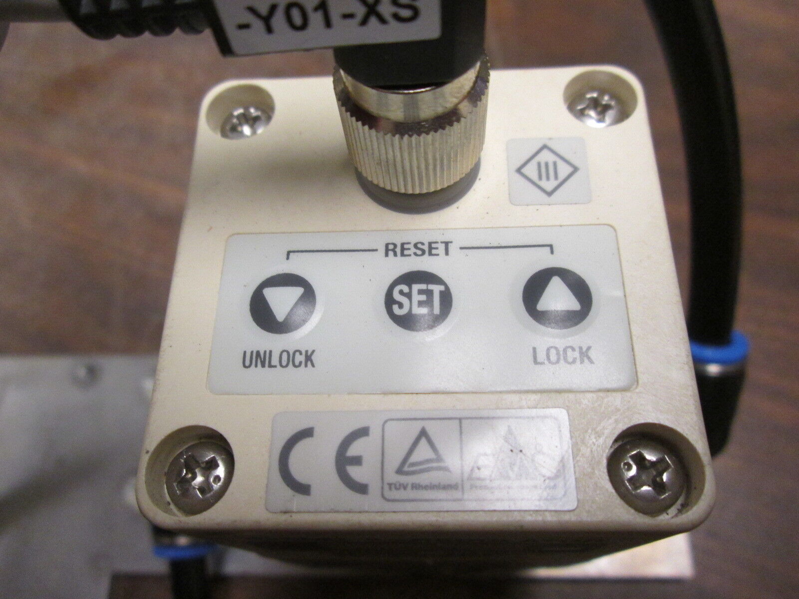 SMC E/P Regulator ITV2050-31F3N-Q Input: 0-10VDC Output:0.005-0.9MPa Used
