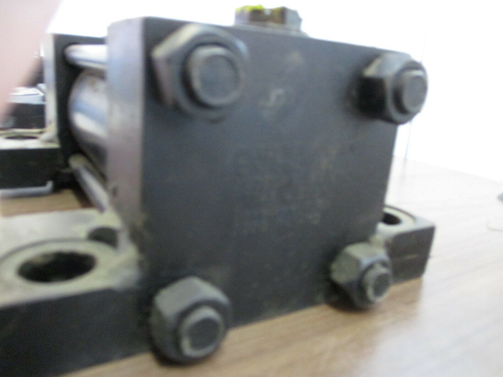 RWC Air Cylinder 890203106 250 PSI Used