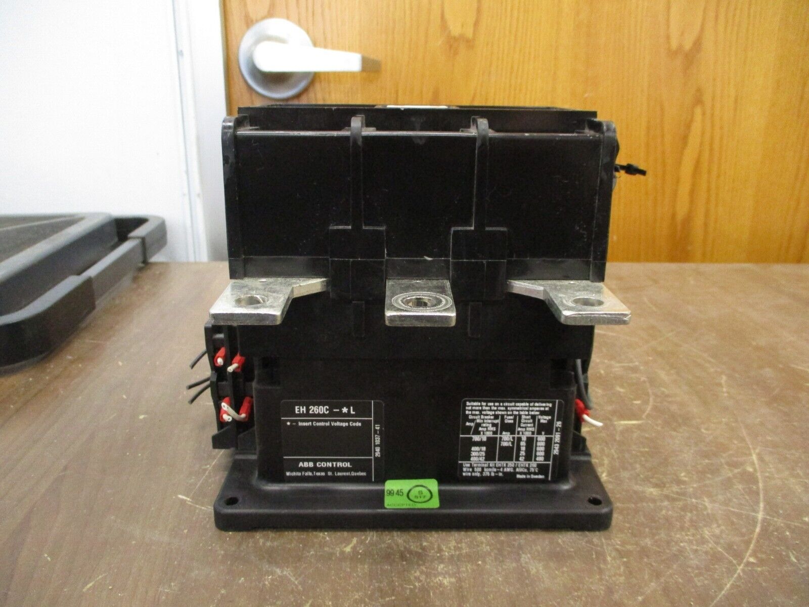 ABB Contactor EH 260 24VDC Coil 300A 600V 3P Used