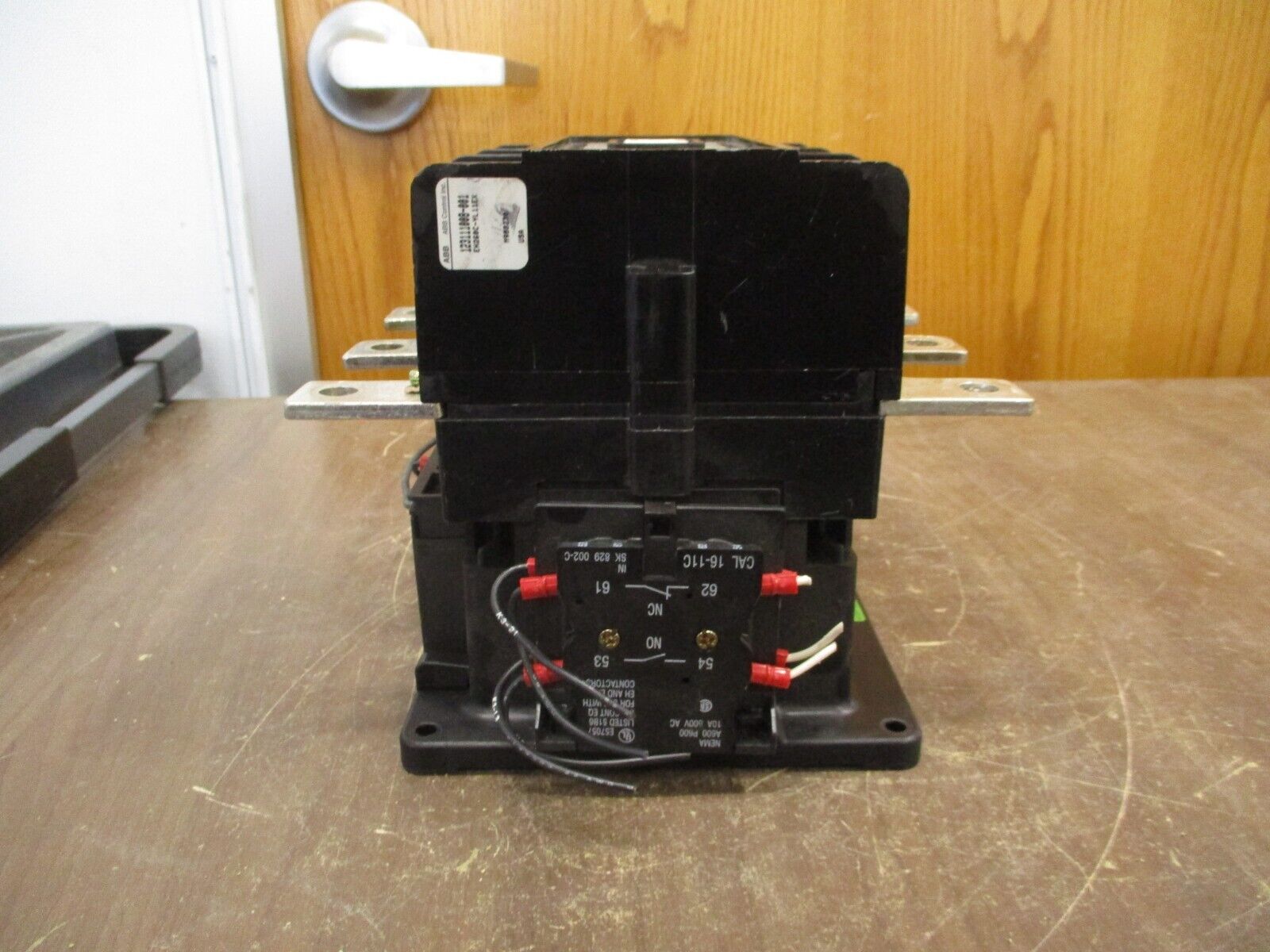 ABB Contactor EH 260 24VDC Coil 300A 600V 3P Used