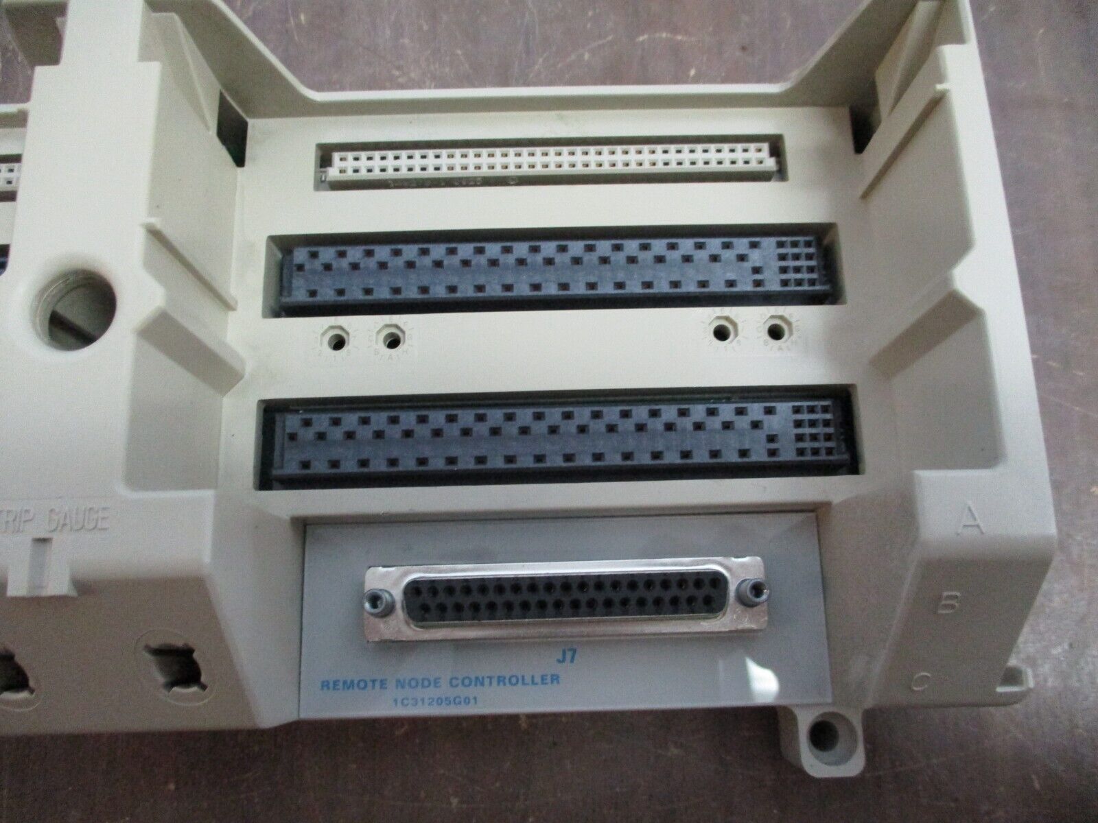 Emerson Ovation Remote Node Base Assembly 1C31205G01 Sub. 11 Used