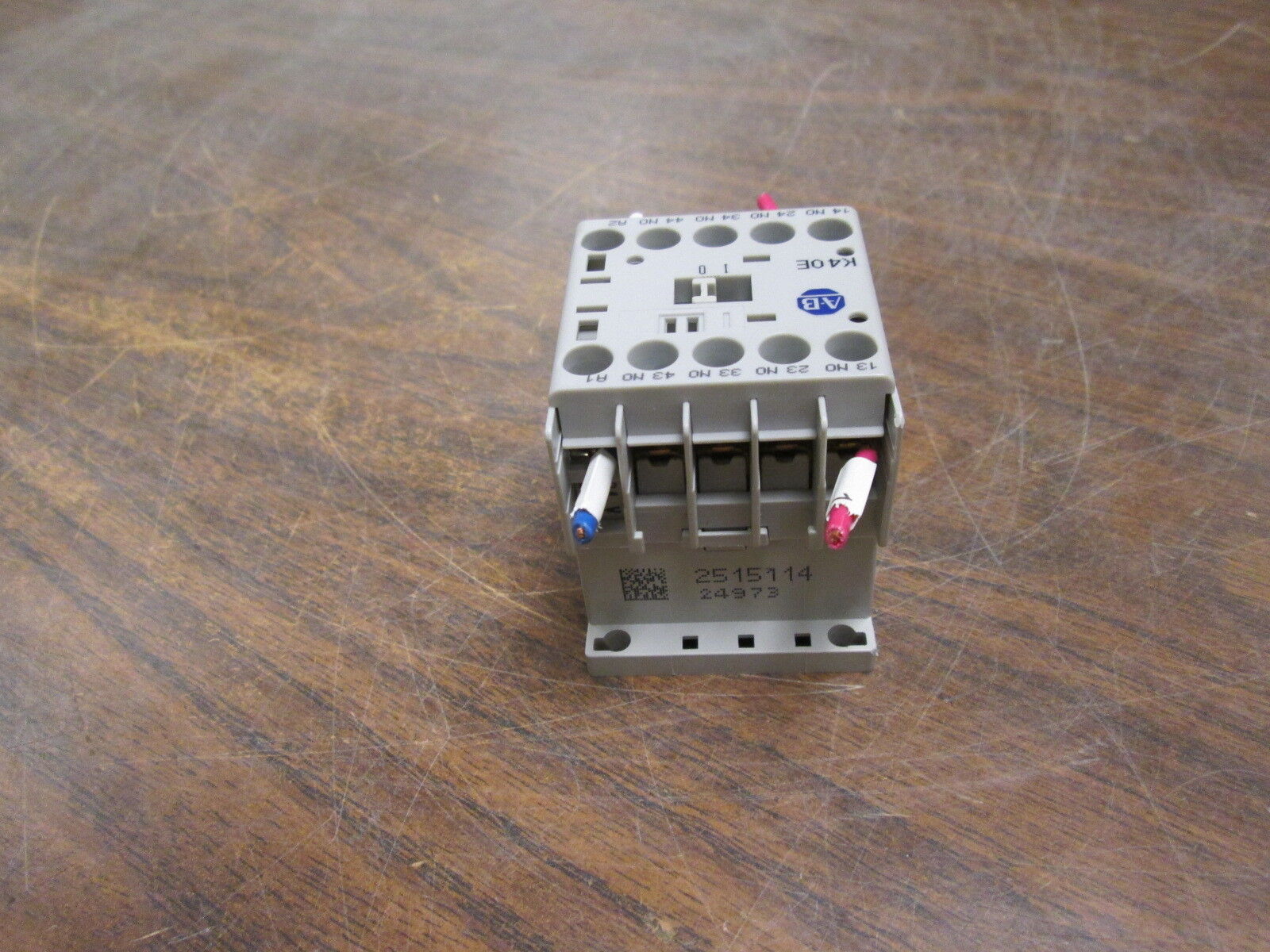 Allen-Bradley Contactor 700-K40E-* 10A 600V Used