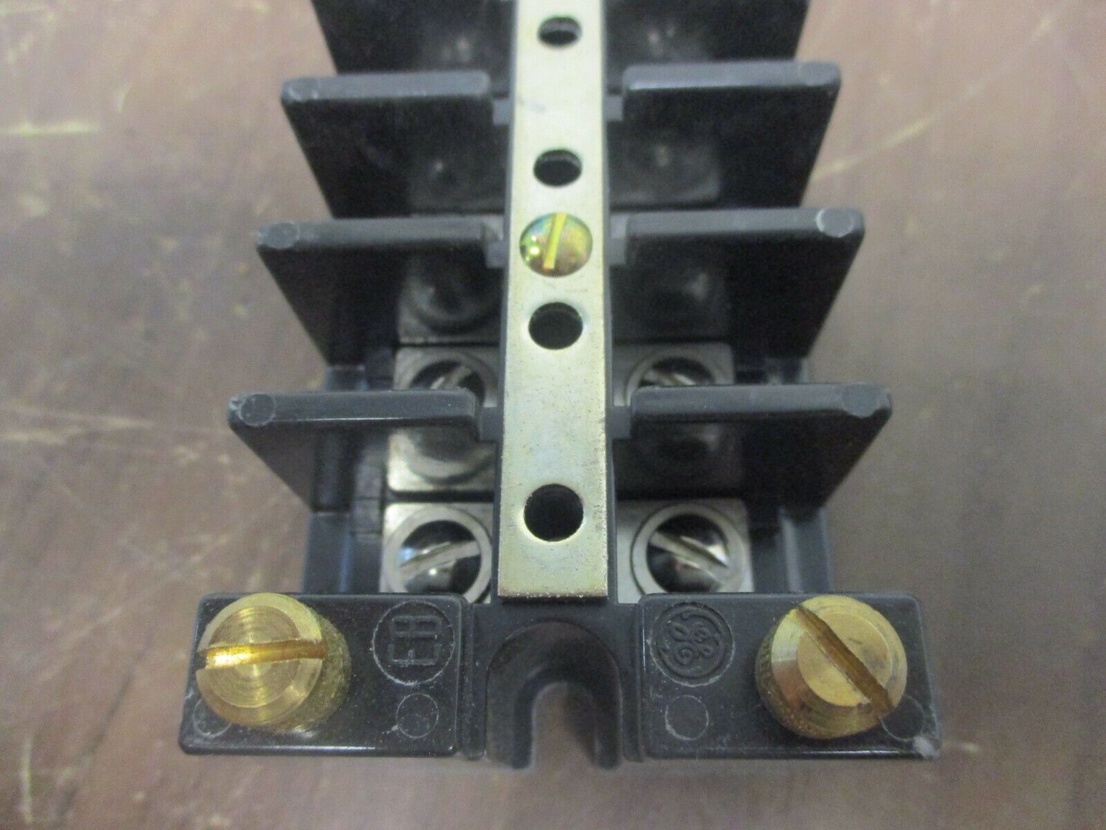 GE Terminal Board Short Circuiting Strip EB27B12S 12-Circuit New Surplus